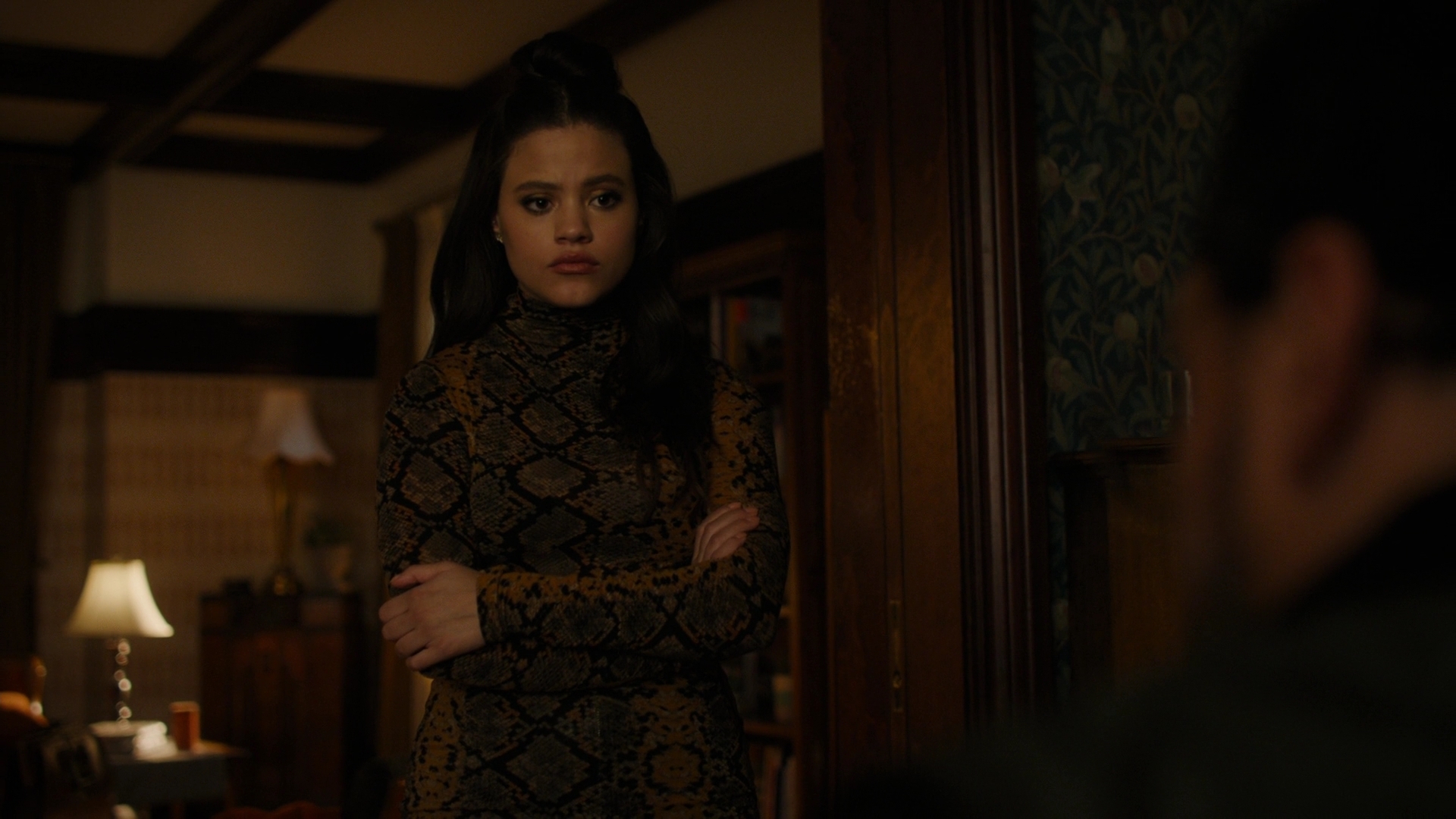 Charmed-Online-dot-nl_Charmed2x09GeussWhosComingToSafeSpaceSeattlle1360.jpg