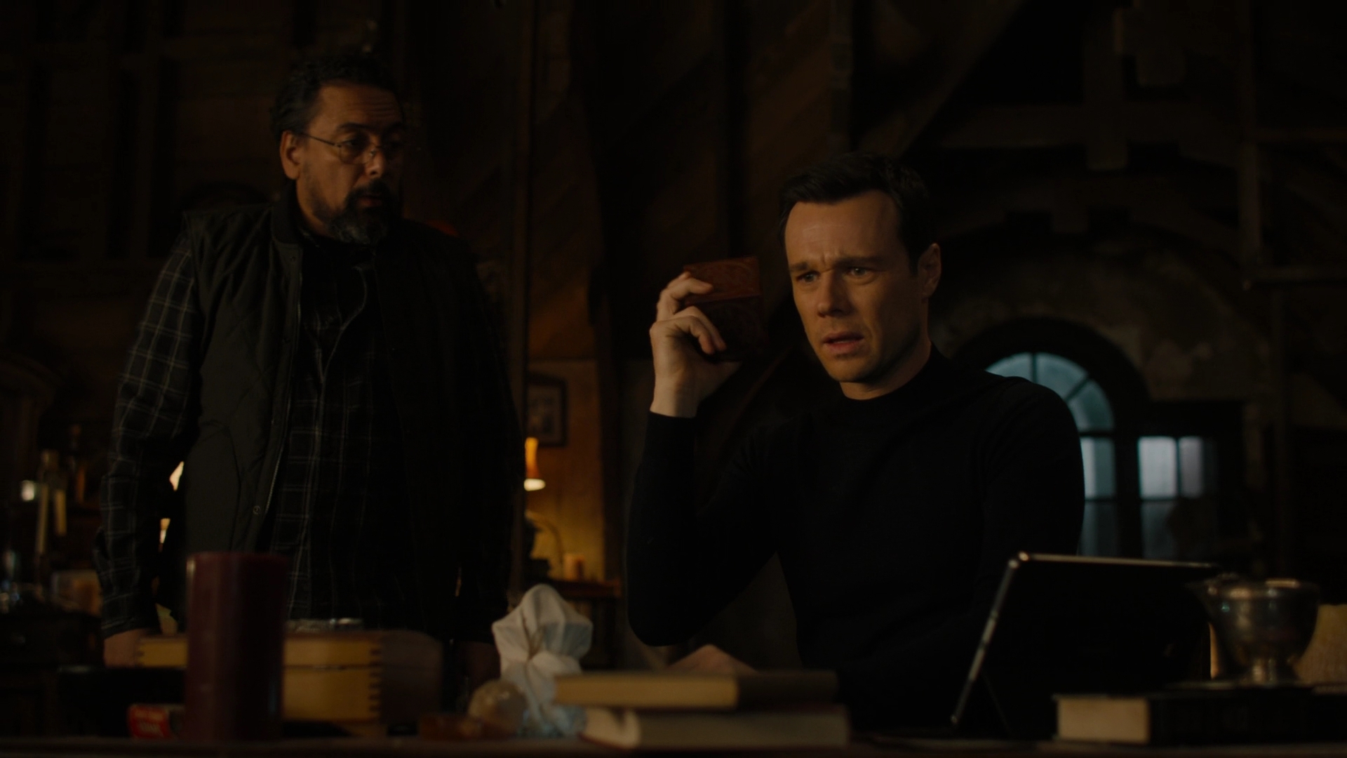 Charmed-Online-dot-nl_Charmed2x09GeussWhosComingToSafeSpaceSeattlle1477.jpg Charmed-Online-dot-nl_Charmed2x09GeussWhosComingToSafeSpaceSeattlle1477.jpg