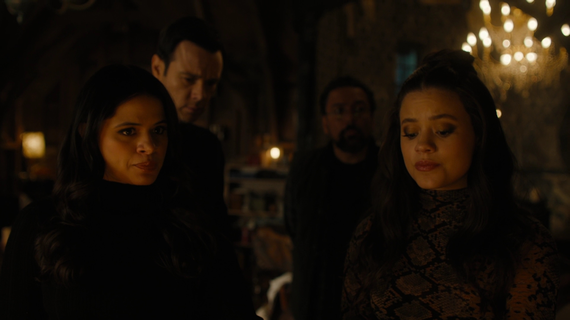 Charmed-Online-dot-nl_Charmed2x09GeussWhosComingToSafeSpaceSeattlle1500.jpg Charmed-Online-dot-nl_Charmed2x09GeussWhosComingToSafeSpaceSeattlle1500.jpg