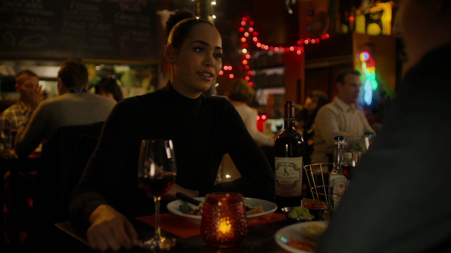 Charmed-Online-dot-nl_Charmed2x09GeussWhosComingToSafeSpaceSeattlle1541.jpg