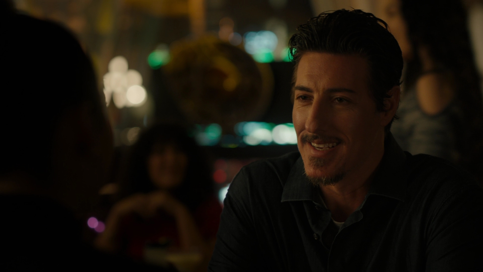 Charmed-Online-dot-nl_Charmed2x09GeussWhosComingToSafeSpaceSeattlle1545.jpg Charmed-Online-dot-nl_Charmed2x09GeussWhosComingToSafeSpaceSeattlle1545.jpg