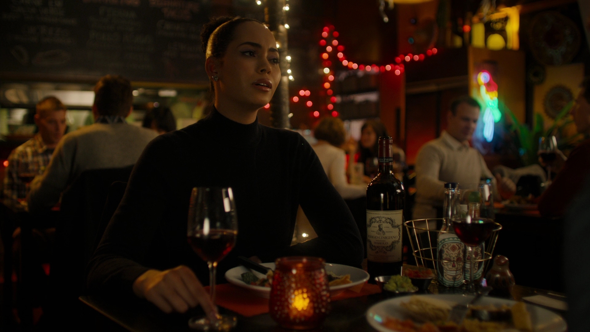 Charmed-Online-dot-nl_Charmed2x09GeussWhosComingToSafeSpaceSeattlle1592.jpg Charmed-Online-dot-nl_Charmed2x09GeussWhosComingToSafeSpaceSeattlle1592.jpg