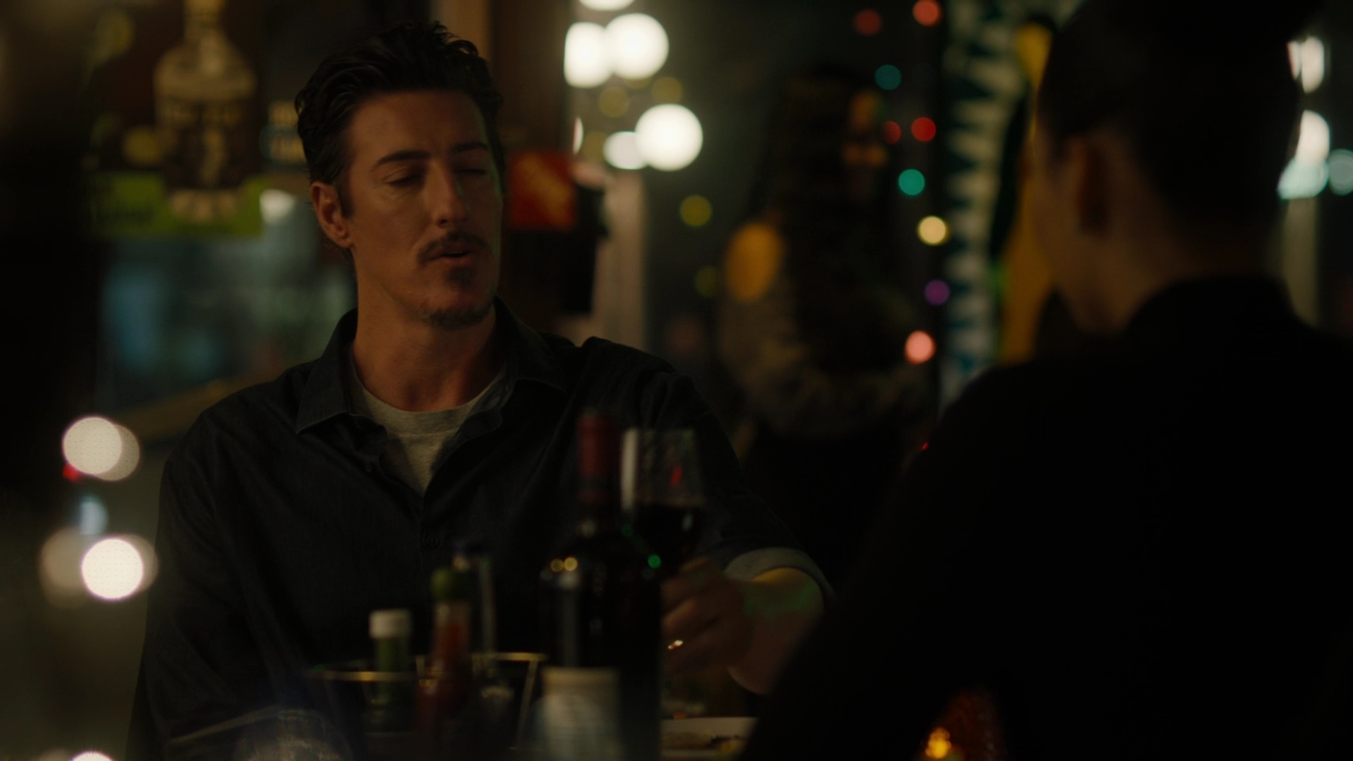 Charmed-Online-dot-nl_Charmed2x09GeussWhosComingToSafeSpaceSeattlle1779.jpg Charmed-Online-dot-nl_Charmed2x09GeussWhosComingToSafeSpaceSeattlle1779.jpg