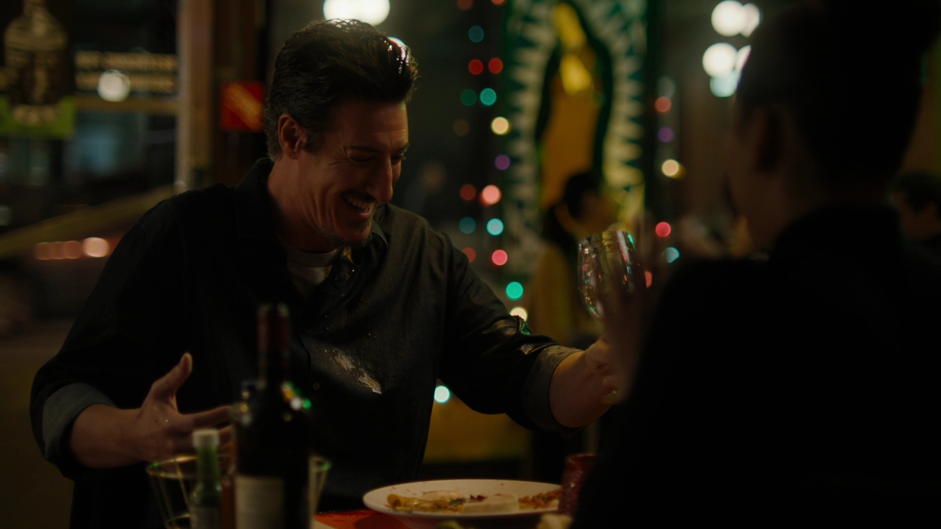 Charmed-Online-dot-nl_Charmed2x09GeussWhosComingToSafeSpaceSeattlle1797.jpg Charmed-Online-dot-nl_Charmed2x09GeussWhosComingToSafeSpaceSeattlle1797.jpg