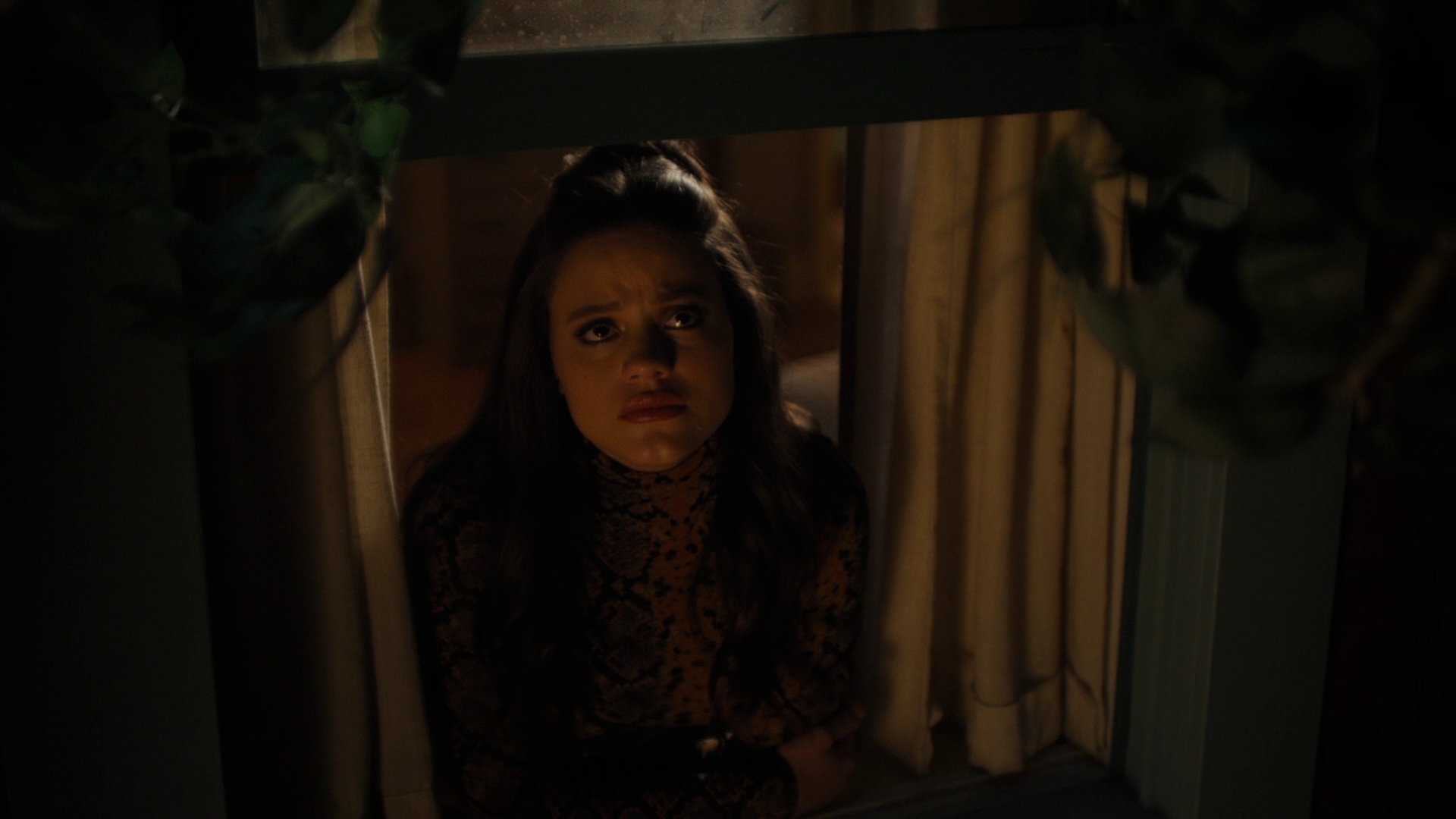 Charmed-Online-dot-nl_Charmed2x09GeussWhosComingToSafeSpaceSeattlle2017.jpg