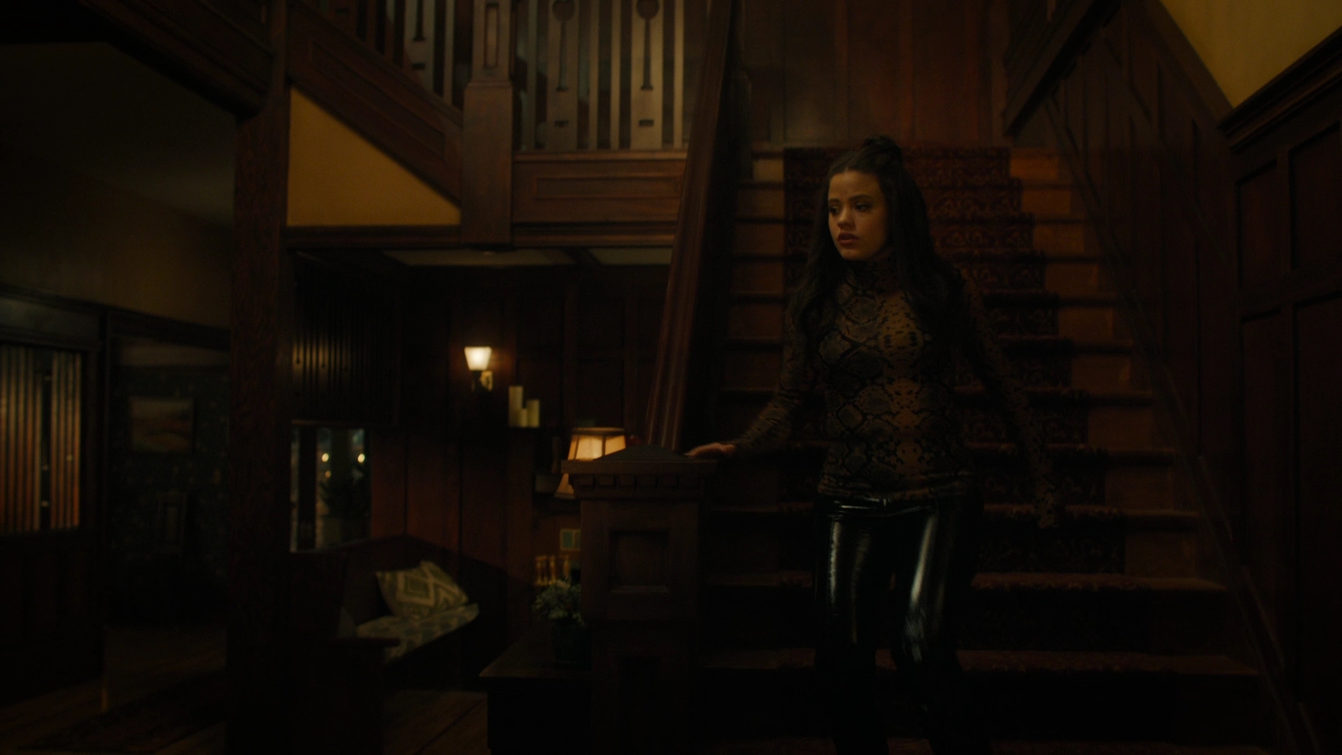 Charmed-Online-dot-nl_Charmed2x09GeussWhosComingToSafeSpaceSeattlle2091.jpg