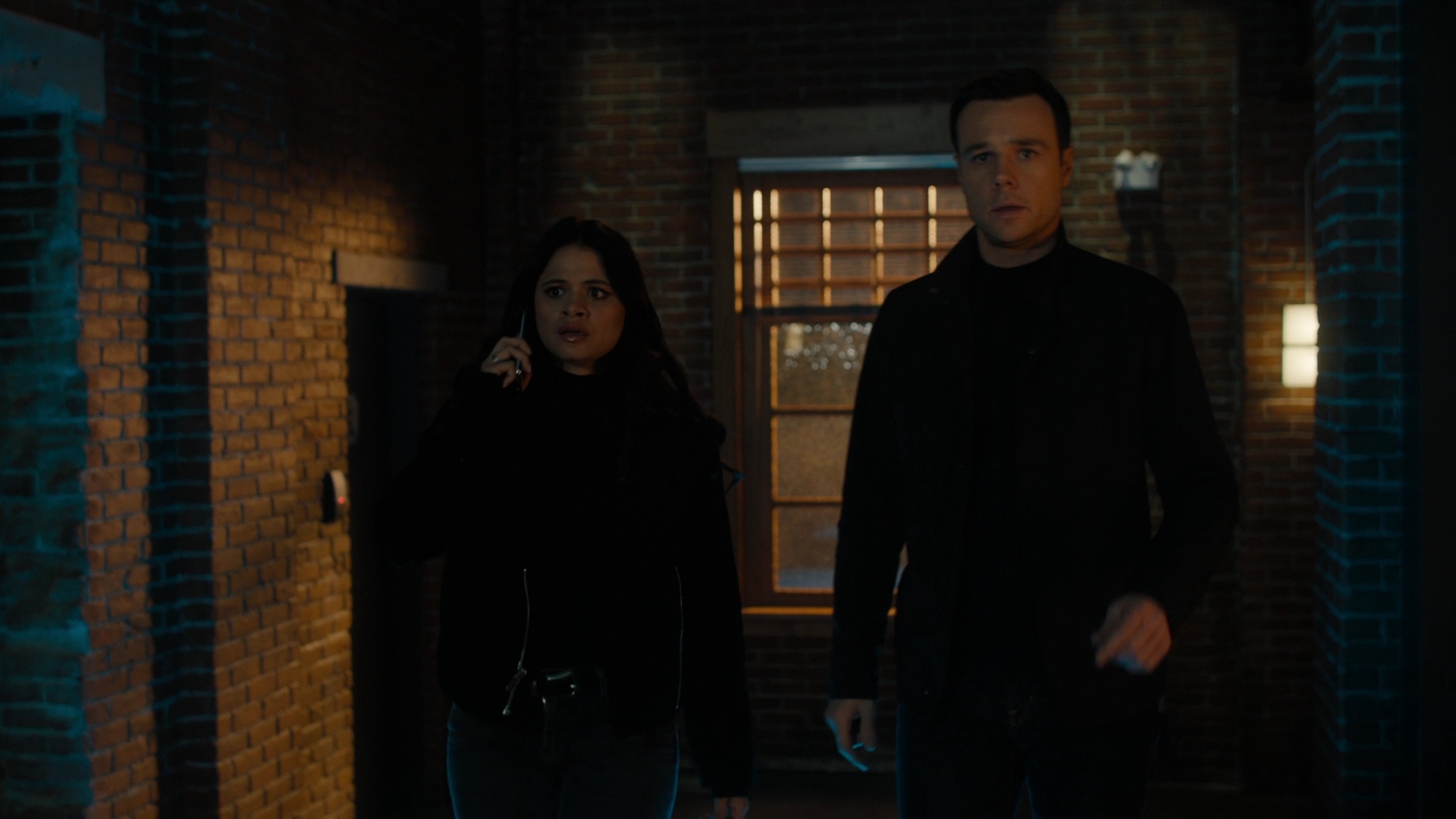 Charmed-Online-dot-nl_Charmed2x09GeussWhosComingToSafeSpaceSeattlle2158.jpg