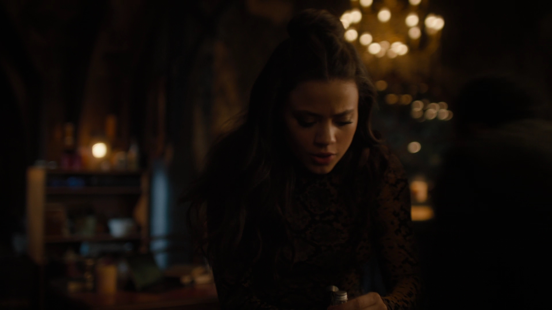 Charmed-Online-dot-nl_Charmed2x09GeussWhosComingToSafeSpaceSeattlle2195.jpg
