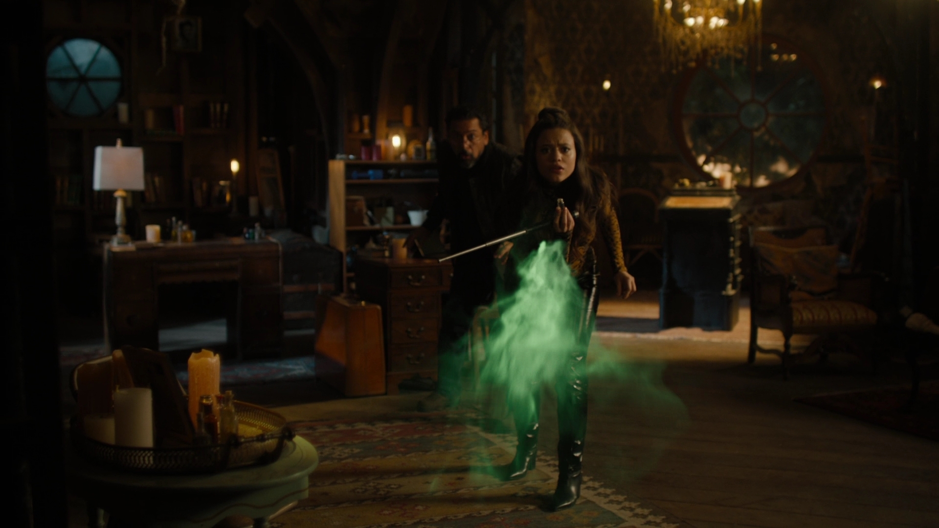 Charmed-Online-dot-nl_Charmed2x09GeussWhosComingToSafeSpaceSeattlle2197.jpg
