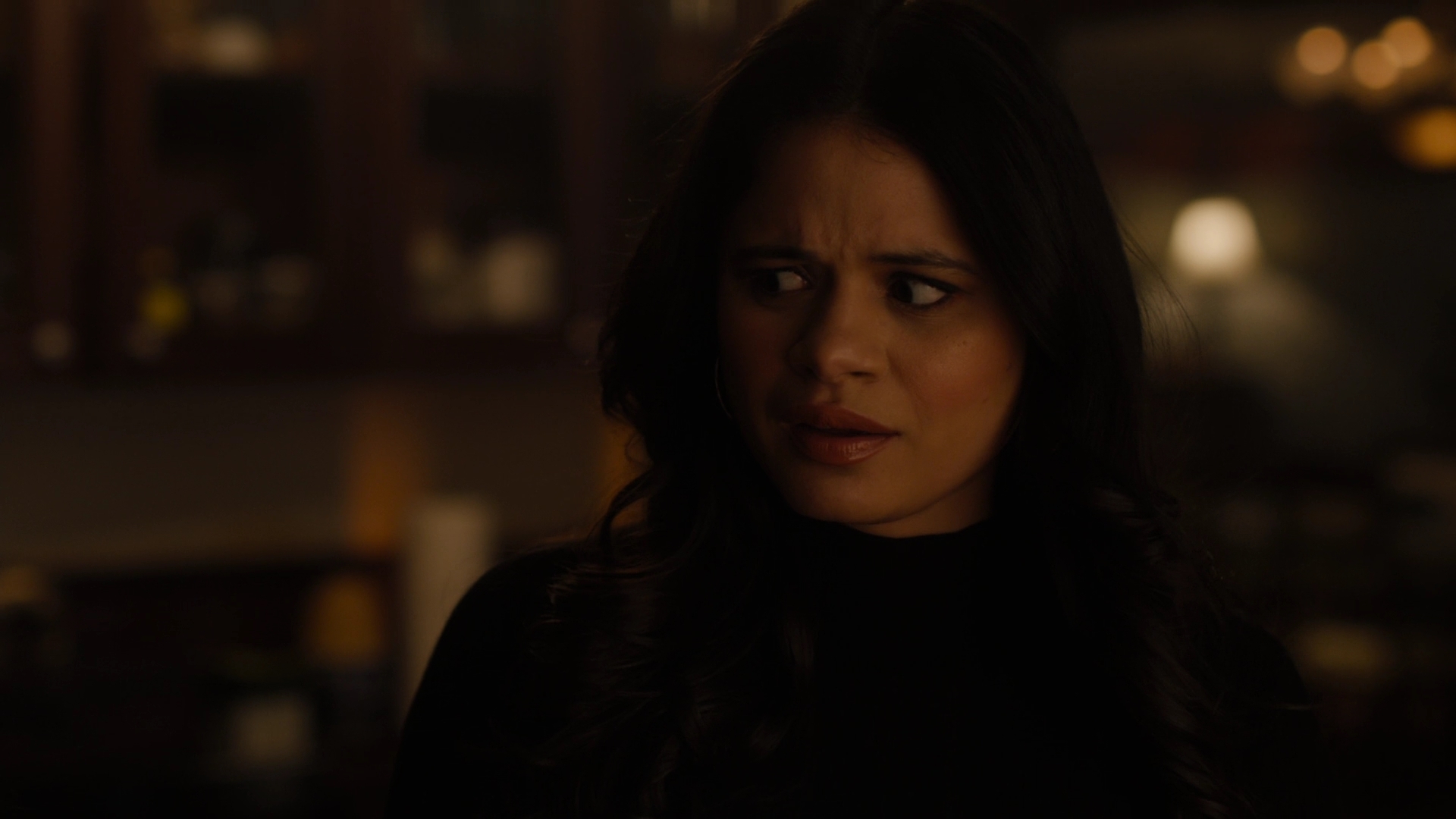 Charmed-Online-dot-nl_Charmed2x09GeussWhosComingToSafeSpaceSeattlle2300.jpg