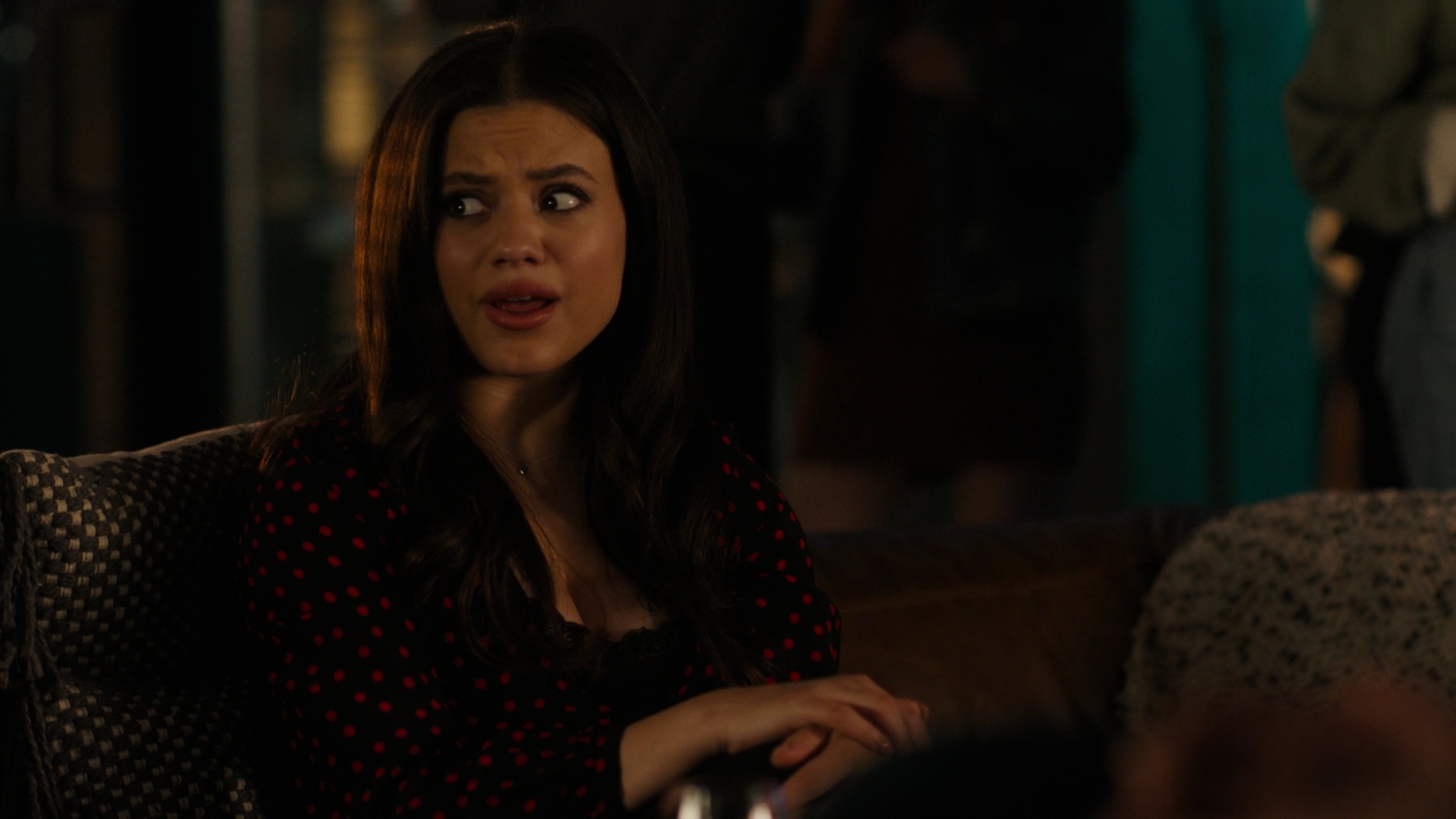 Charmed-Online-dot-nl_Charmed2x10CurseWords0024.jpg
