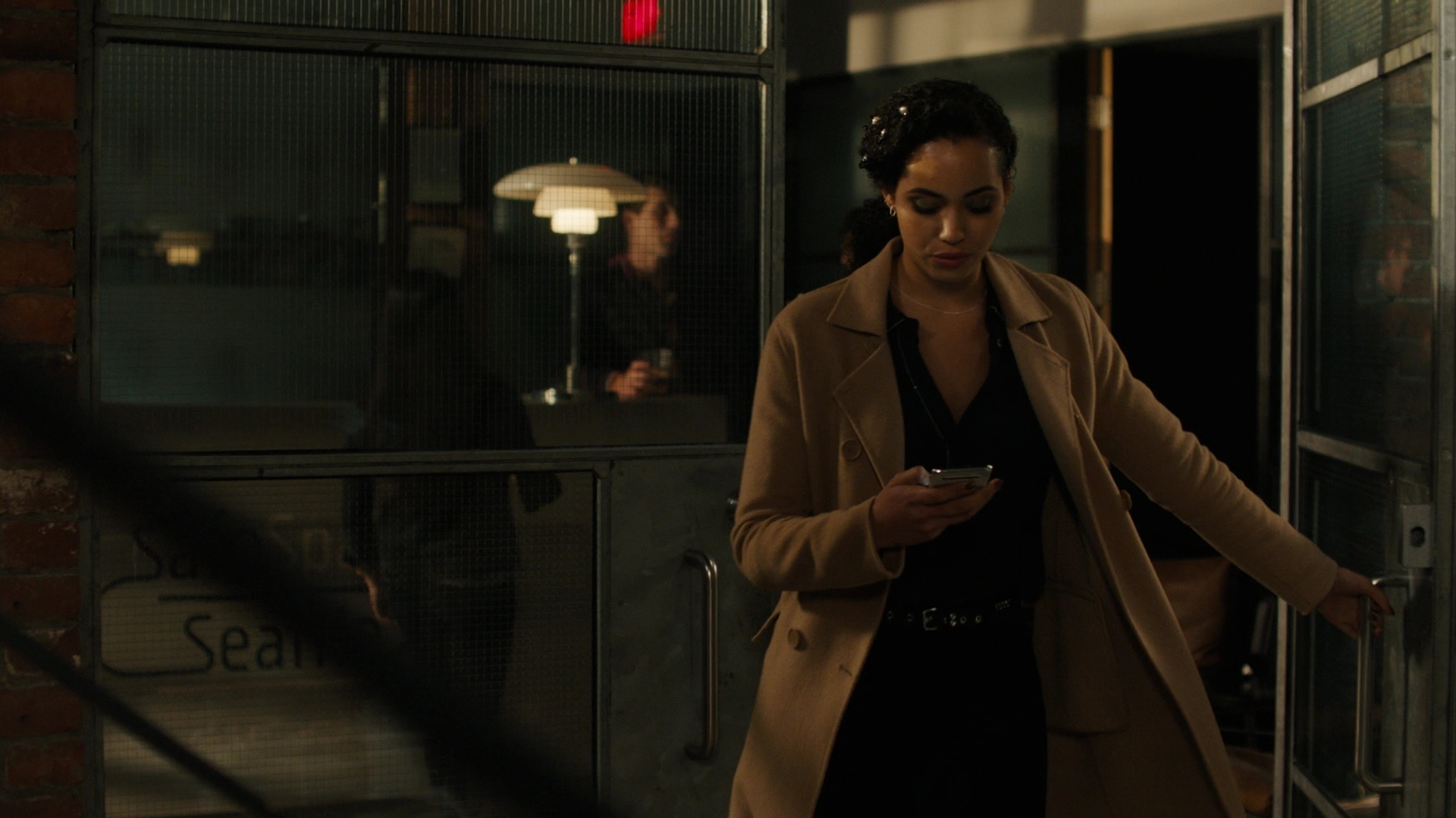 Charmed-Online-dot-nl_Charmed2x10CurseWords0119.jpg Charmed-Online-dot-nl_Charmed2x10CurseWords0119.jpg