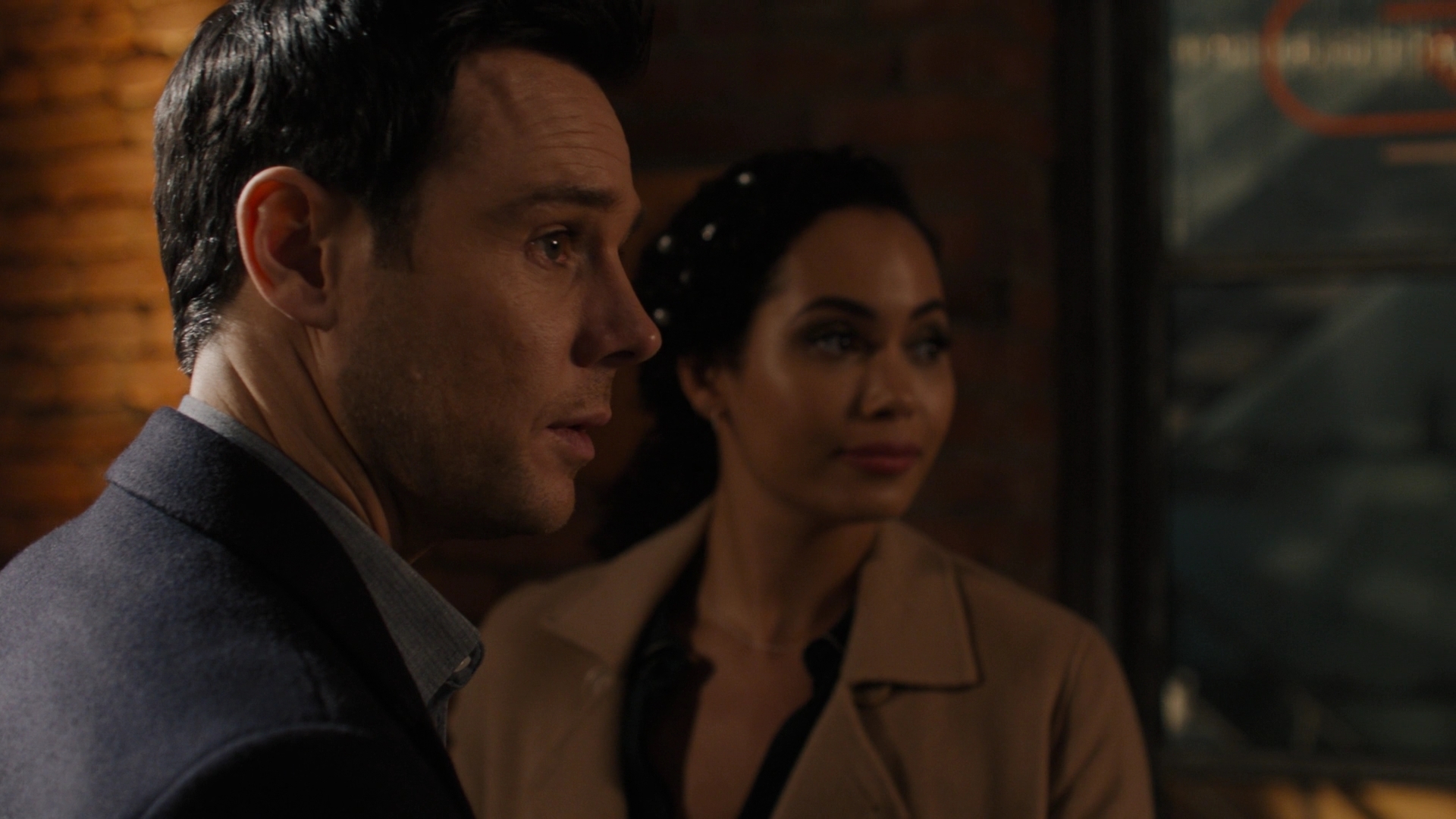 Charmed-Online-dot-nl_Charmed2x10CurseWords0142.jpg