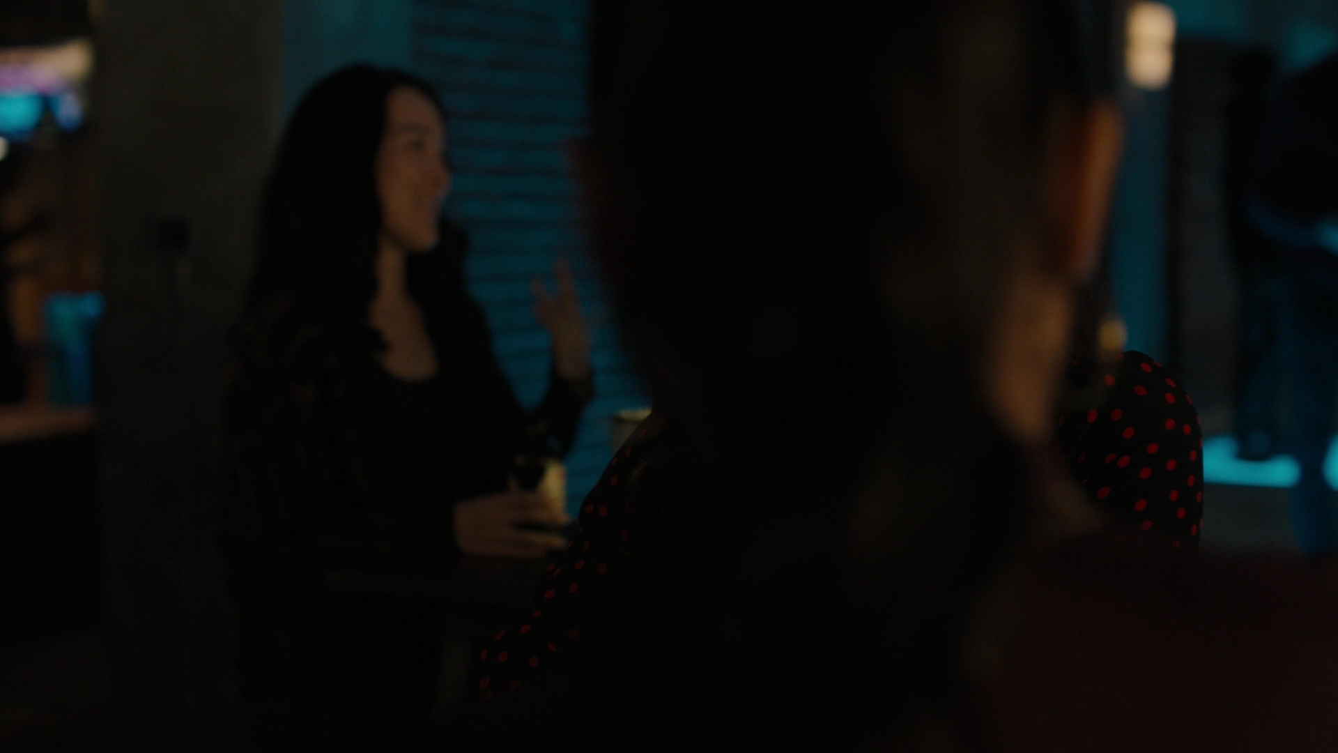 Charmed-Online-dot-nl_Charmed2x10CurseWords0162.jpg Charmed-Online-dot-nl_Charmed2x10CurseWords0162.jpg