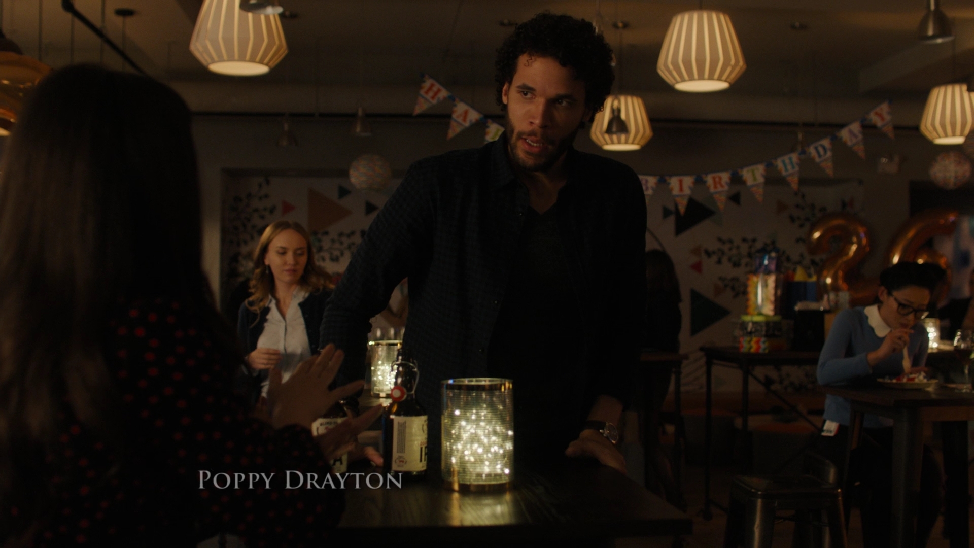 Charmed-Online-dot-nl_Charmed2x10CurseWords0240.jpg Charmed-Online-dot-nl_Charmed2x10CurseWords0240.jpg