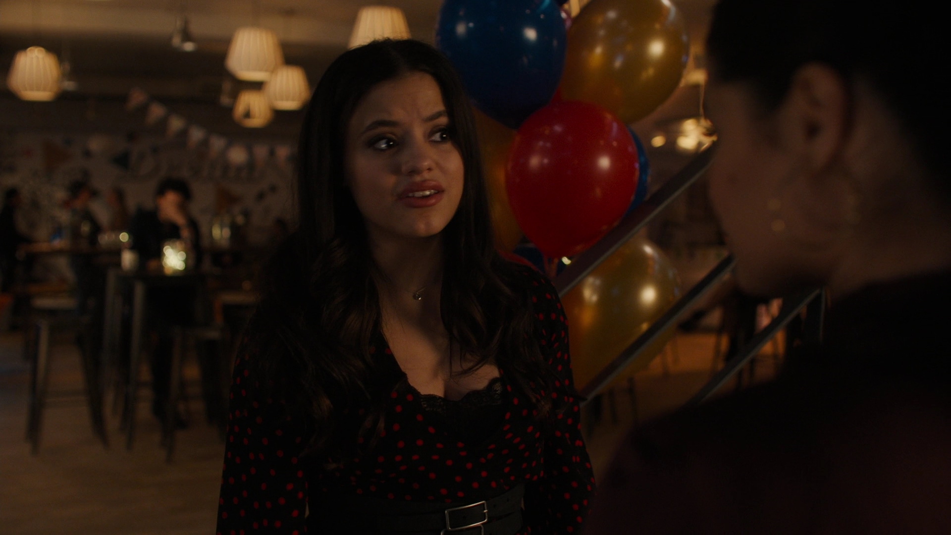 Charmed-Online-dot-nl_Charmed2x10CurseWords0269.jpg