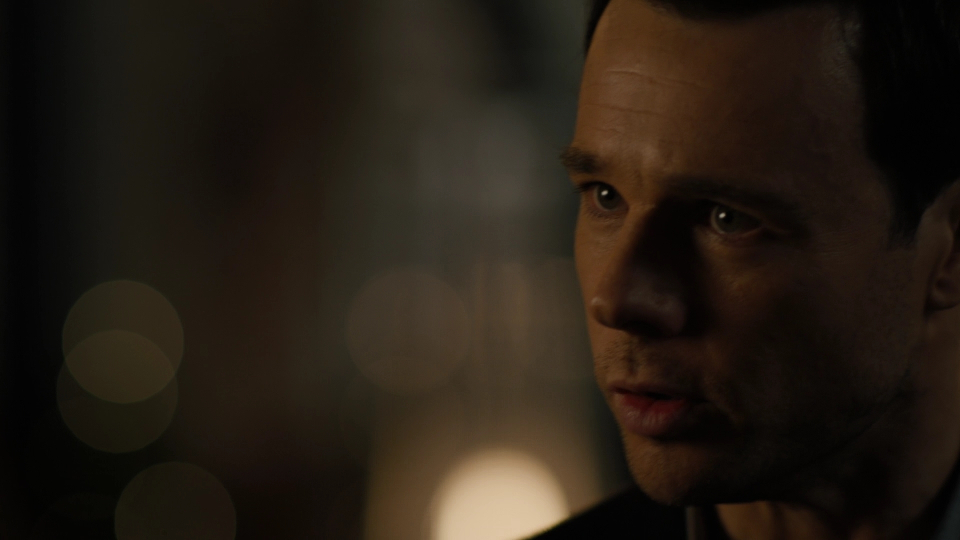 Charmed-Online-dot-nl_Charmed2x10CurseWords0335.jpg Charmed-Online-dot-nl_Charmed2x10CurseWords0335.jpg