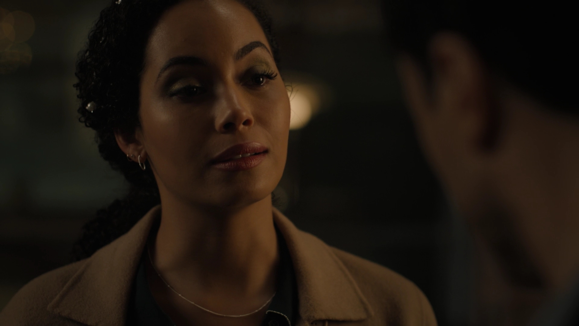 Charmed-Online-dot-nl_Charmed2x10CurseWords0346.jpg Charmed-Online-dot-nl_Charmed2x10CurseWords0346.jpg