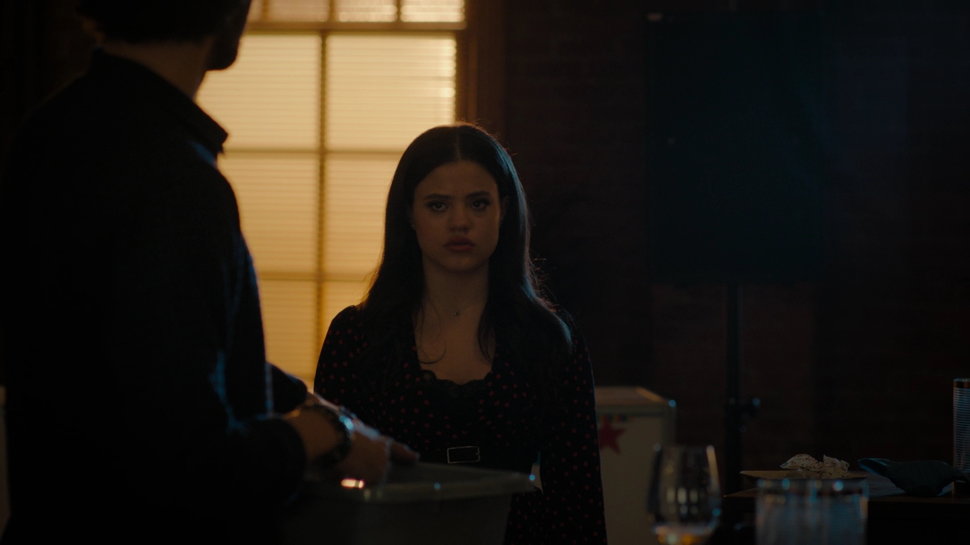 Charmed-Online-dot-nl_Charmed2x10CurseWords0498.jpg