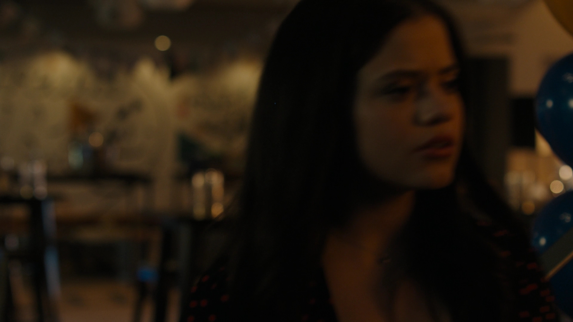 Charmed-Online-dot-nl_Charmed2x10CurseWords0612.jpg