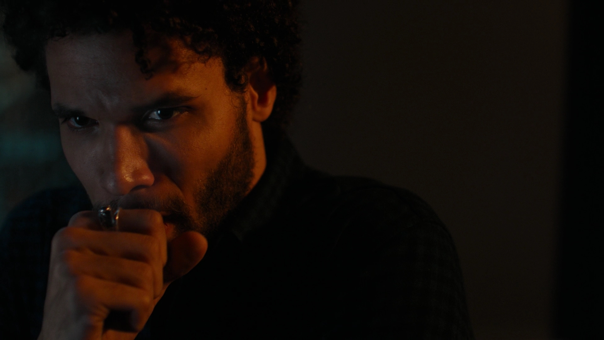 Charmed-Online-dot-nl_Charmed2x10CurseWords0699.jpg Charmed-Online-dot-nl_Charmed2x10CurseWords0699.jpg