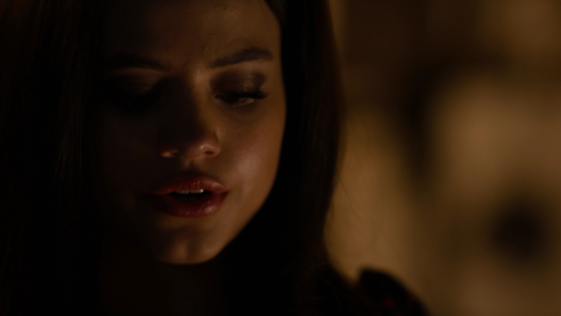 Charmed-Online-dot-nl_Charmed2x10CurseWords0714.jpg Charmed-Online-dot-nl_Charmed2x10CurseWords0714.jpg