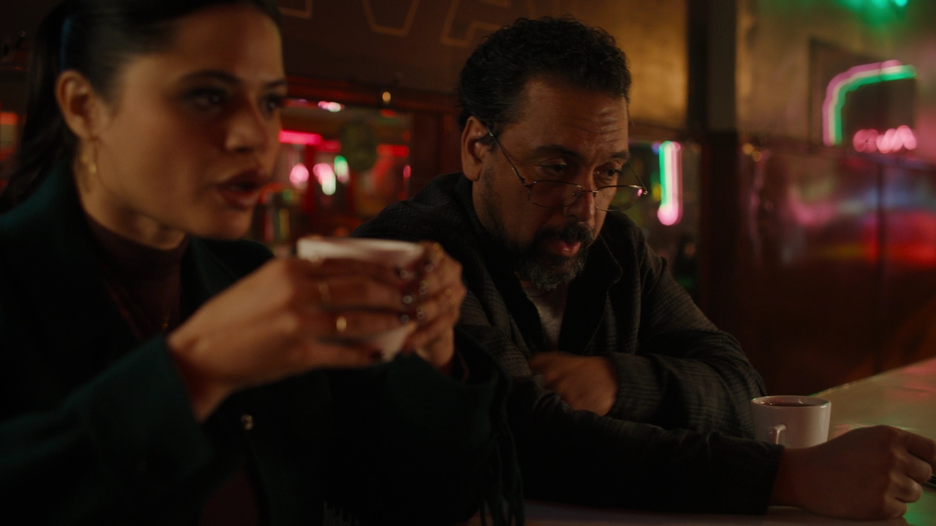 Charmed-Online-dot-nl_Charmed2x10CurseWords0756.jpg Charmed-Online-dot-nl_Charmed2x10CurseWords0756.jpg