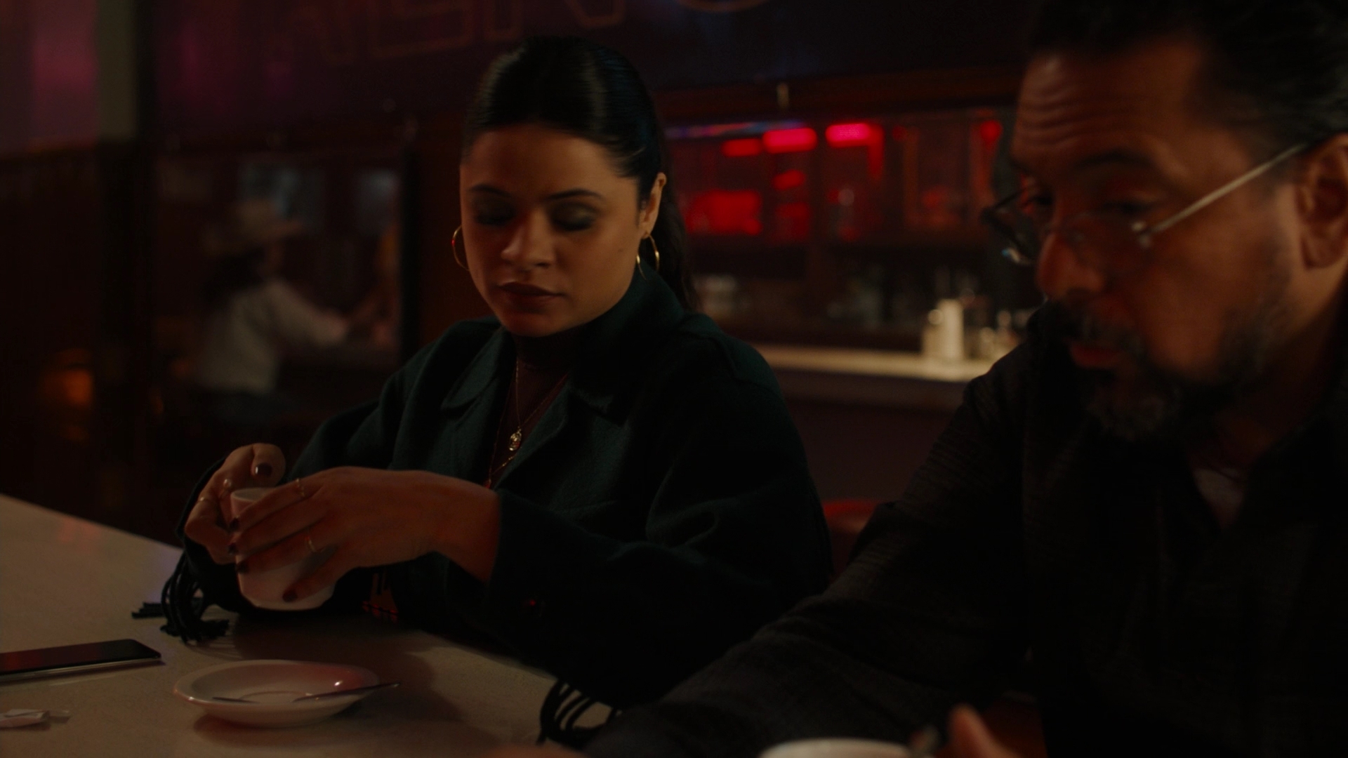 Charmed-Online-dot-nl_Charmed2x10CurseWords0766.jpg Charmed-Online-dot-nl_Charmed2x10CurseWords0766.jpg