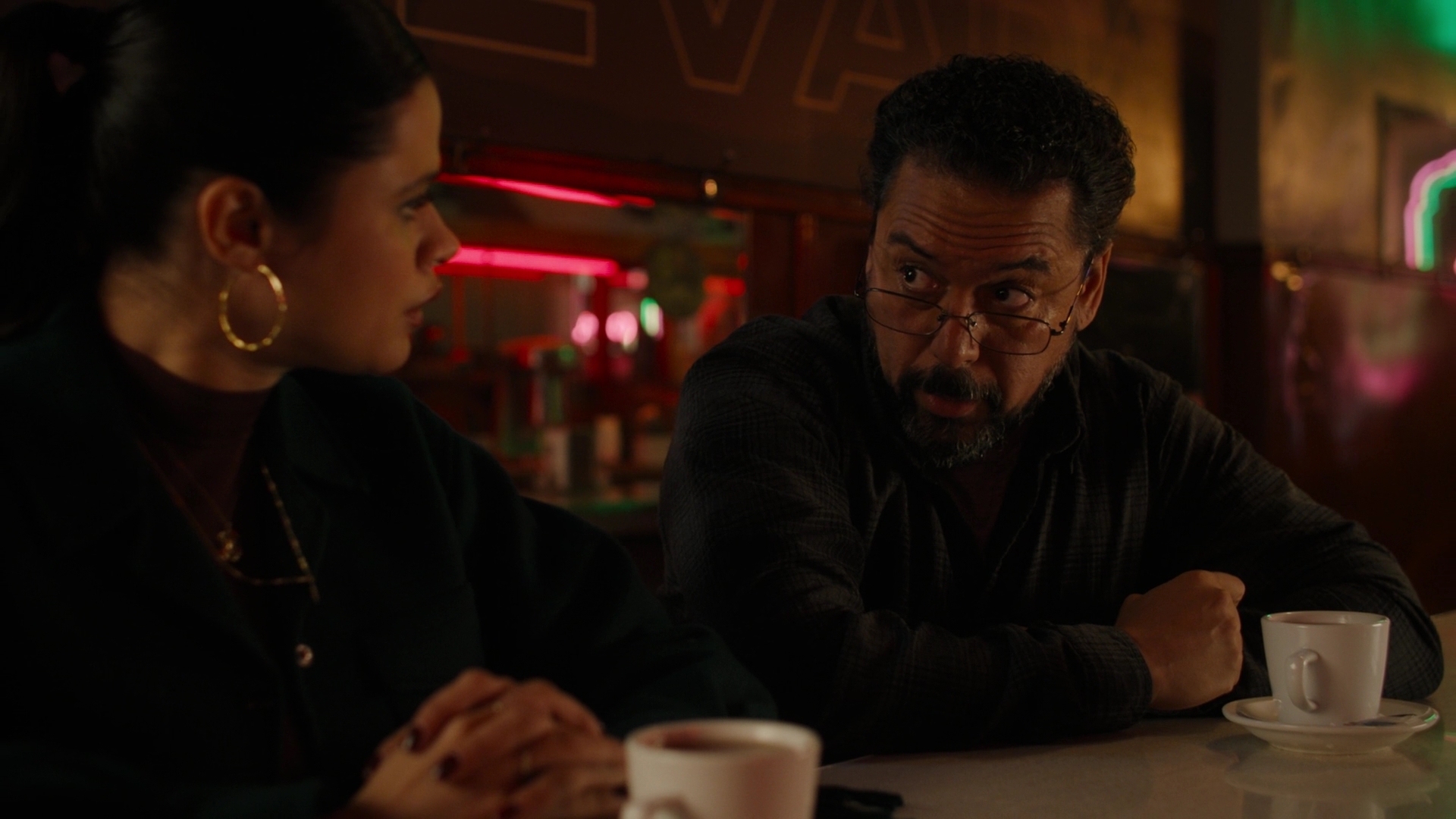 Charmed-Online-dot-nl_Charmed2x10CurseWords0774.jpg Charmed-Online-dot-nl_Charmed2x10CurseWords0774.jpg