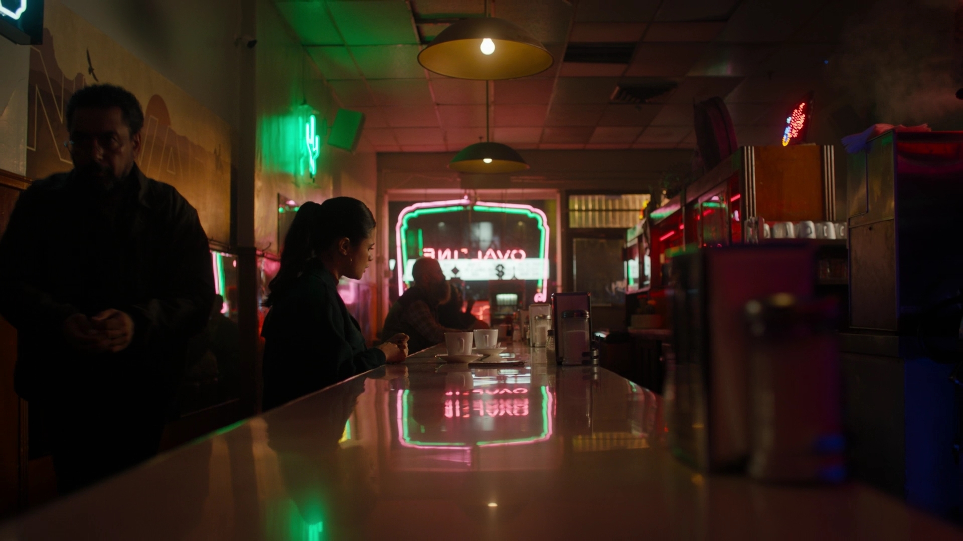 Charmed-Online-dot-nl_Charmed2x10CurseWords0825.jpg Charmed-Online-dot-nl_Charmed2x10CurseWords0825.jpg