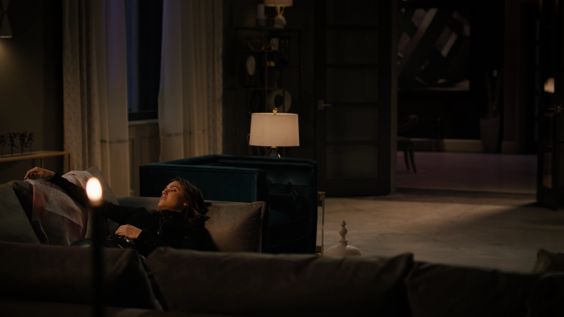 Charmed-Online-dot-nl_Charmed2x10CurseWords0847.jpg Charmed-Online-dot-nl_Charmed2x10CurseWords0847.jpg