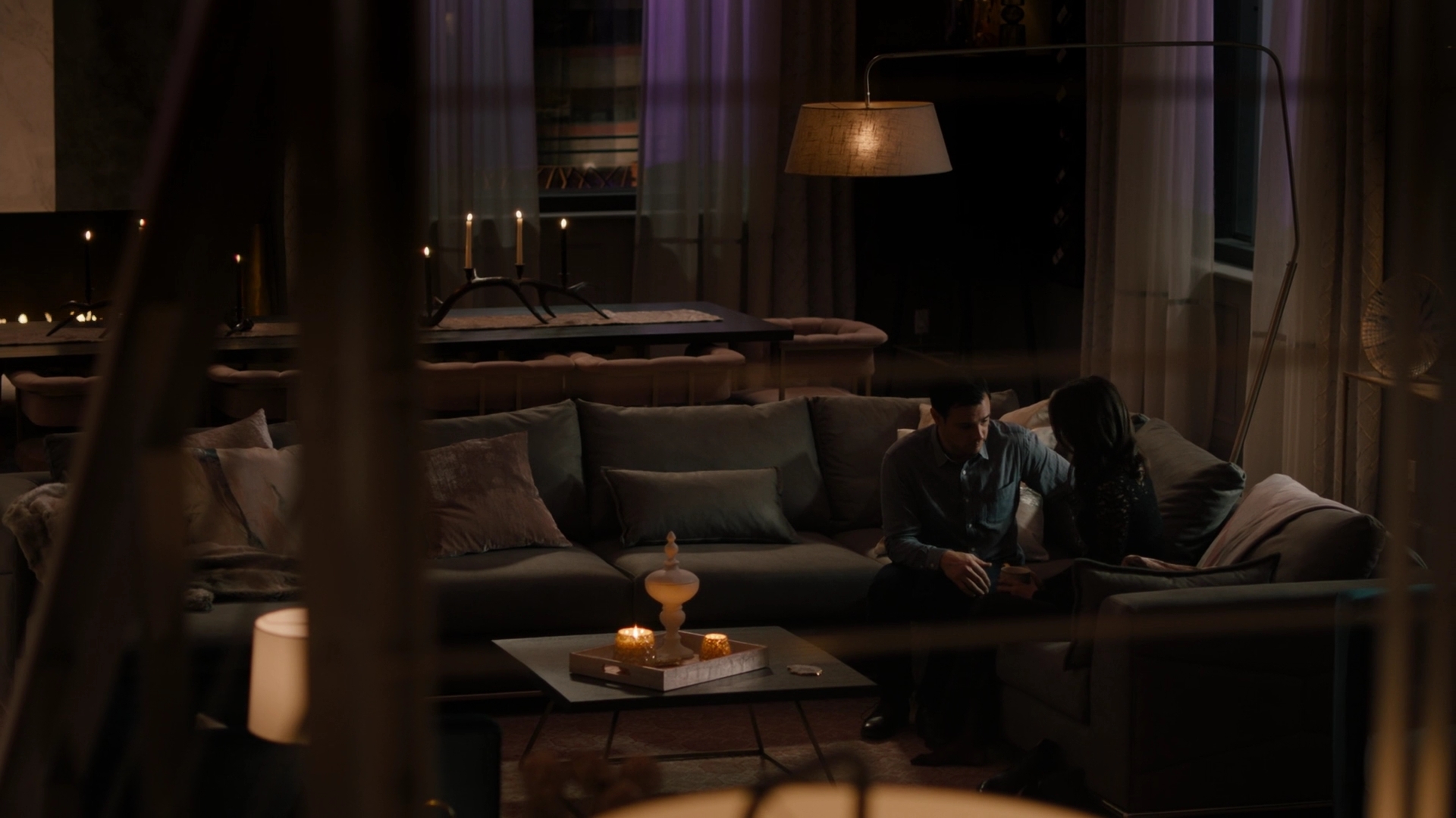 Charmed-Online-dot-nl_Charmed2x10CurseWords0913.jpg Charmed-Online-dot-nl_Charmed2x10CurseWords0913.jpg