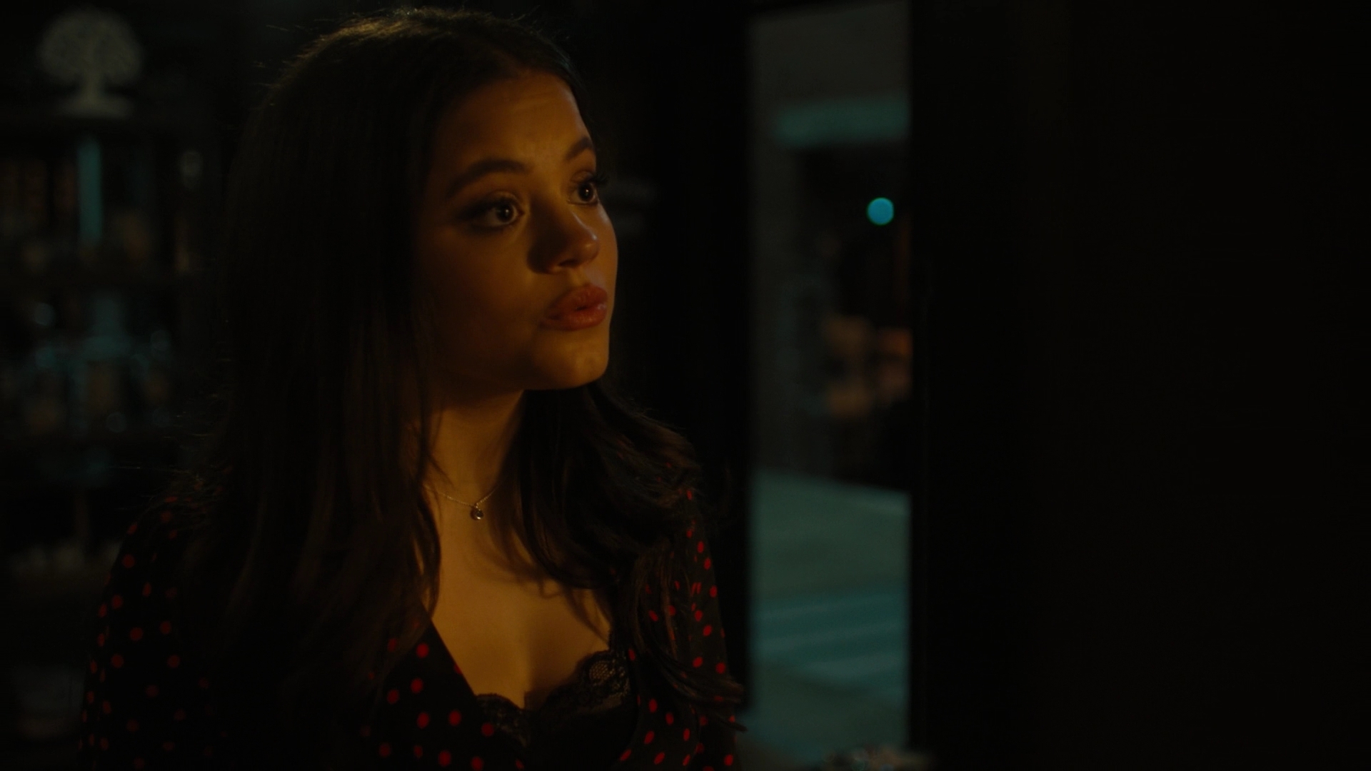 Charmed-Online-dot-nl_Charmed2x10CurseWords0941.jpg Charmed-Online-dot-nl_Charmed2x10CurseWords0941.jpg