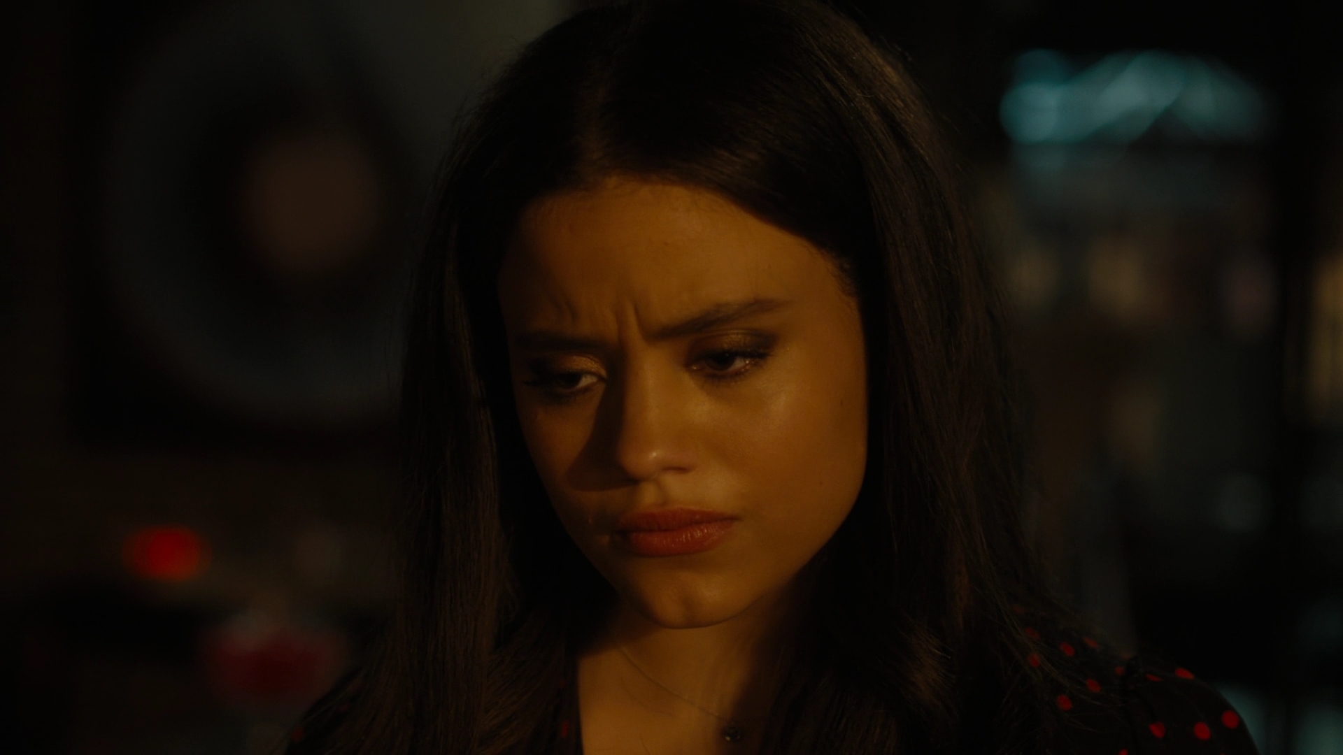 Charmed-Online-dot-nl_Charmed2x10CurseWords0973.jpg Charmed-Online-dot-nl_Charmed2x10CurseWords0973.jpg