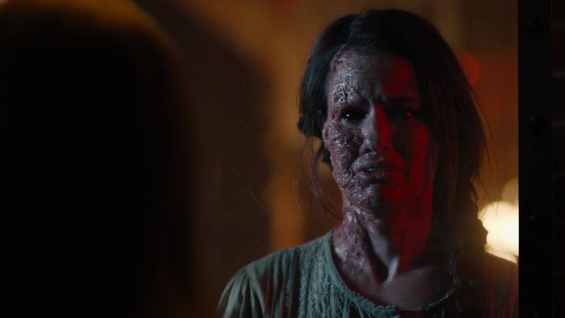 Charmed-Online-dot-nl_Charmed2x10CurseWords0975.jpg Charmed-Online-dot-nl_Charmed2x10CurseWords0975.jpg