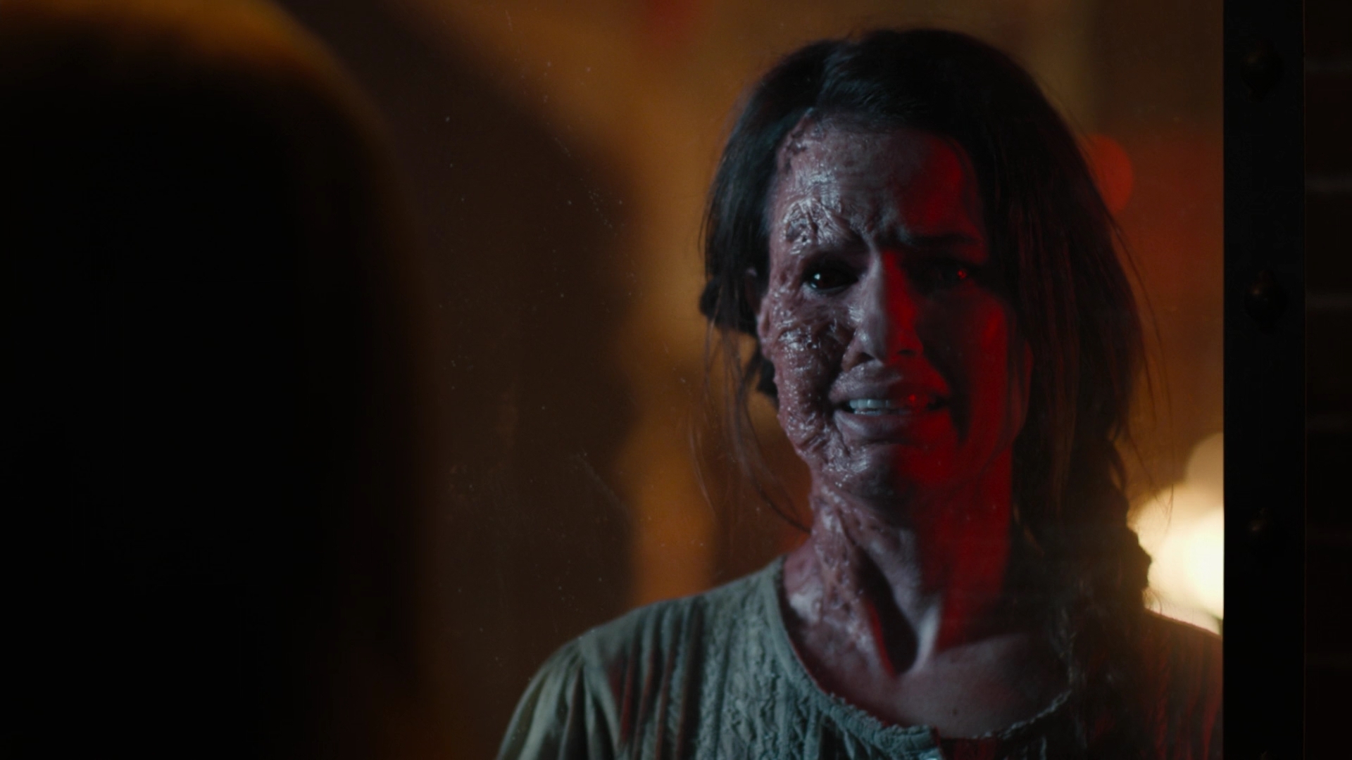 Charmed-Online-dot-nl_Charmed2x10CurseWords0980.jpg Charmed-Online-dot-nl_Charmed2x10CurseWords0980.jpg