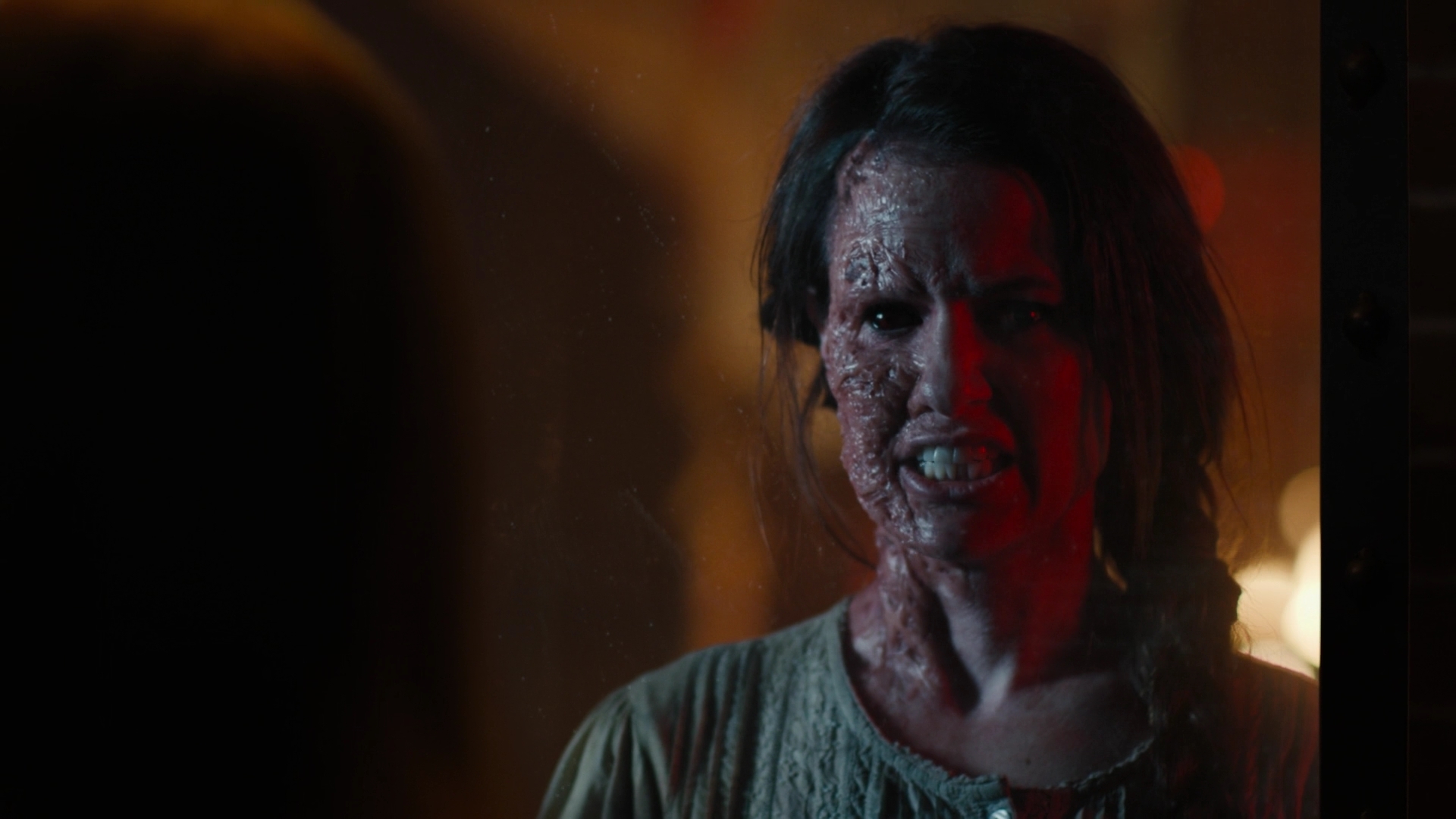 Charmed-Online-dot-nl_Charmed2x10CurseWords0983.jpg Charmed-Online-dot-nl_Charmed2x10CurseWords0983.jpg