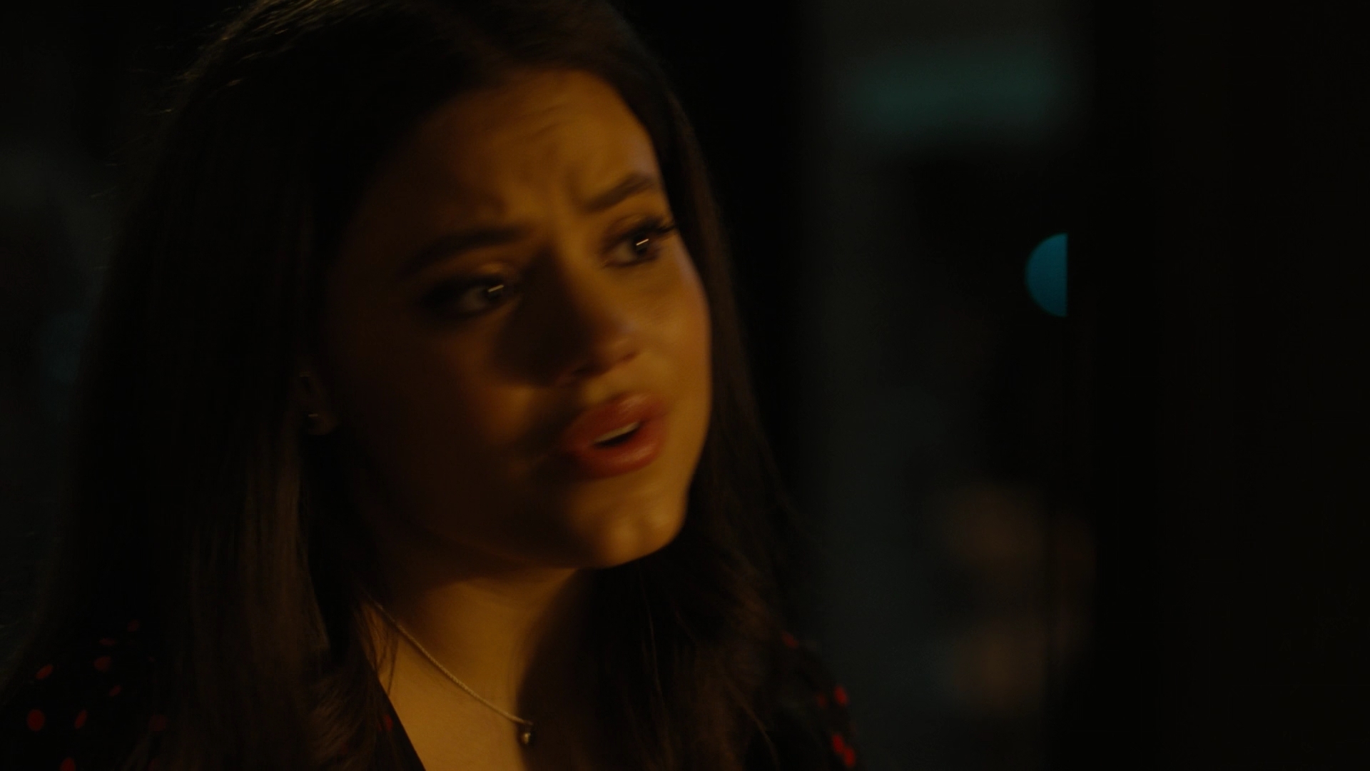 Charmed-Online-dot-nl_Charmed2x10CurseWords0996.jpg Charmed-Online-dot-nl_Charmed2x10CurseWords0996.jpg