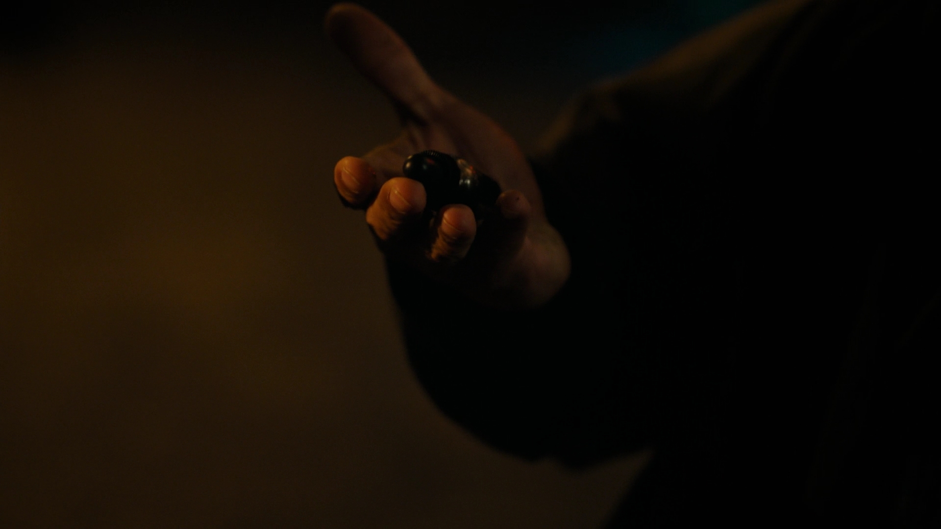 Charmed-Online-dot-nl_Charmed2x10CurseWords1105.jpg Charmed-Online-dot-nl_Charmed2x10CurseWords1105.jpg