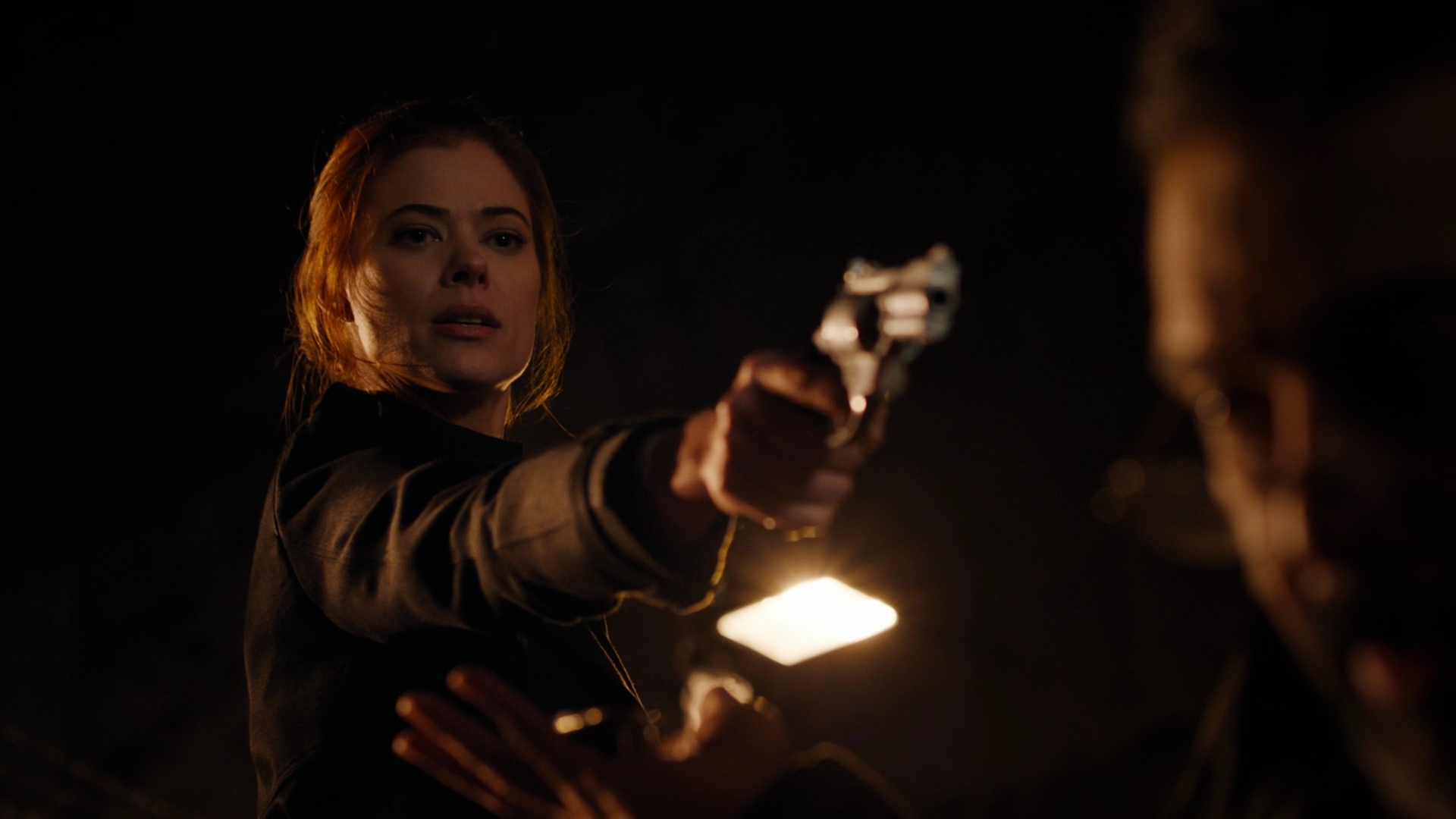 Charmed-Online-dot-nl_Charmed2x10CurseWords1109.jpg Charmed-Online-dot-nl_Charmed2x10CurseWords1109.jpg