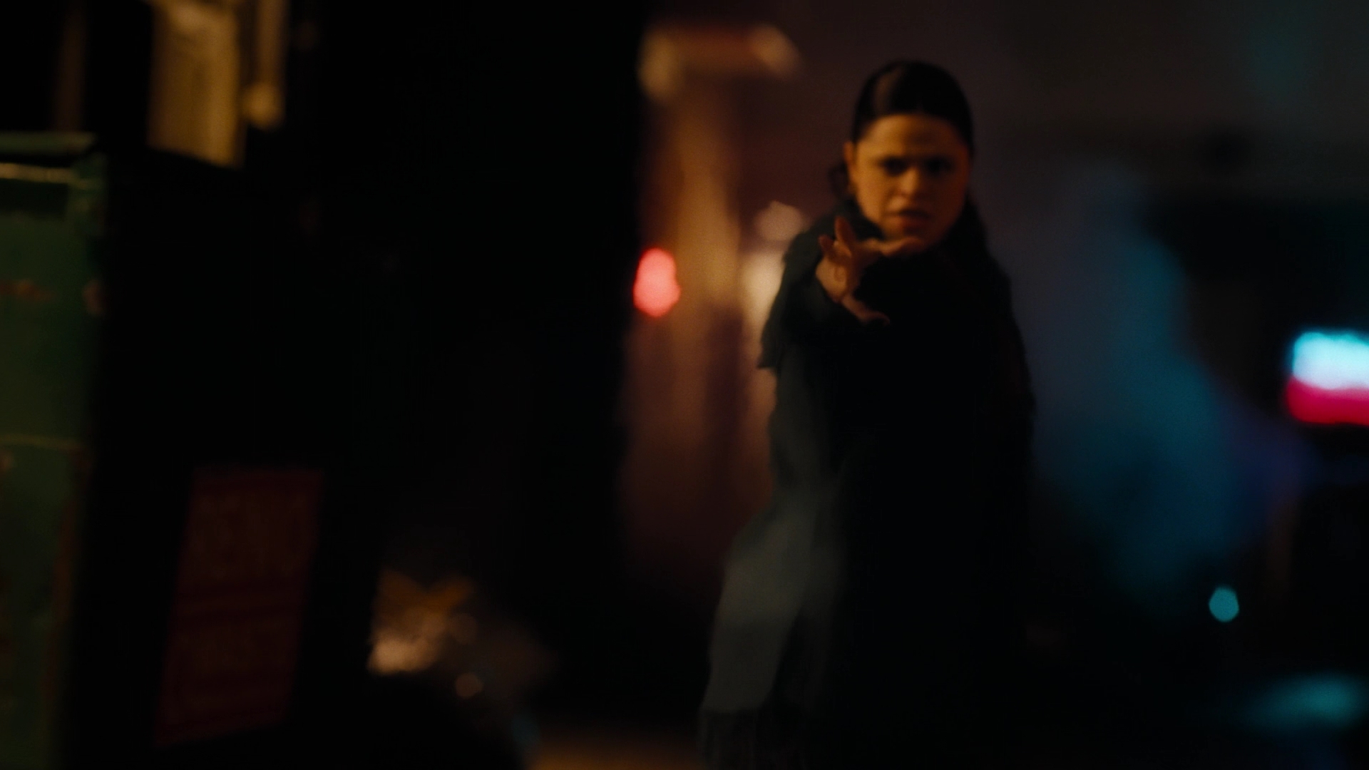 Charmed-Online-dot-nl_Charmed2x10CurseWords1128.jpg Charmed-Online-dot-nl_Charmed2x10CurseWords1128.jpg