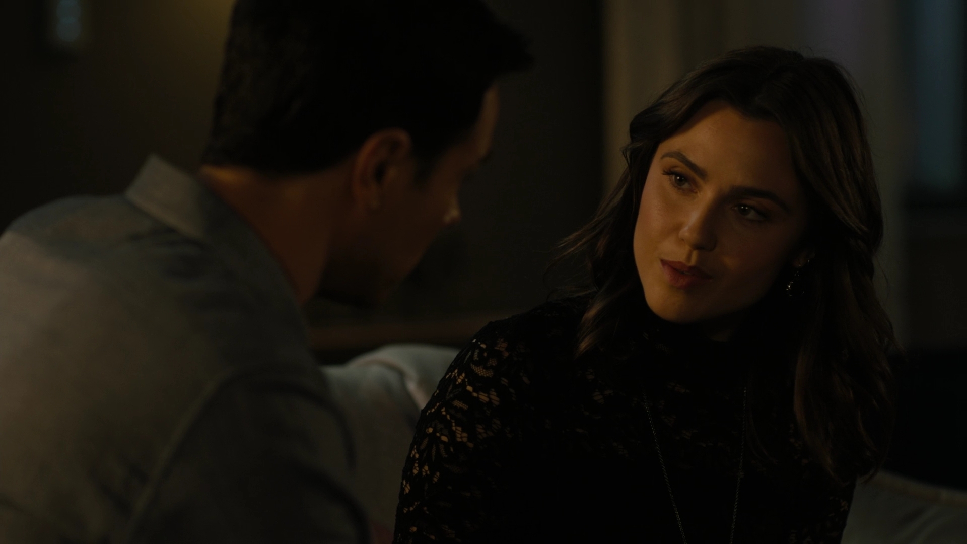 Charmed-Online-dot-nl_Charmed2x10CurseWords1190.jpg Charmed-Online-dot-nl_Charmed2x10CurseWords1190.jpg