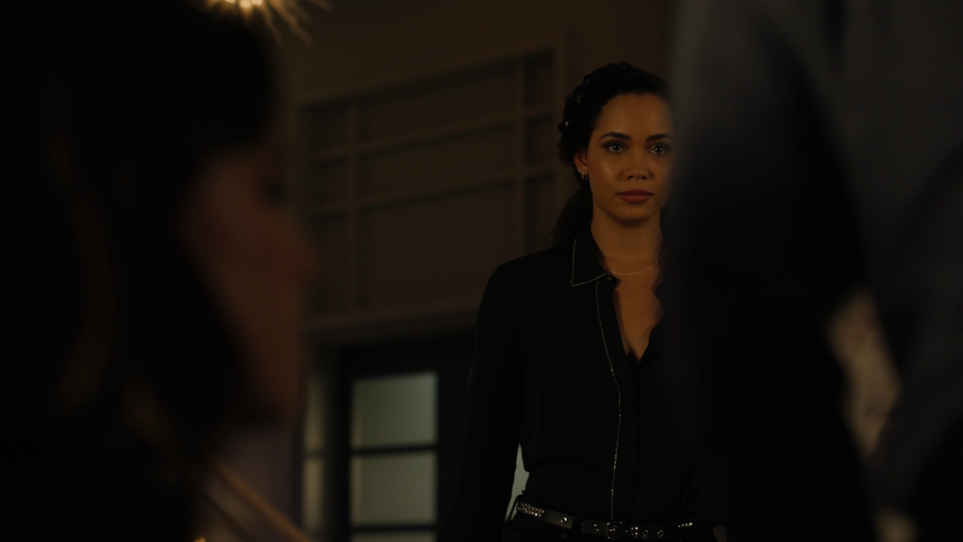 Charmed-Online-dot-nl_Charmed2x10CurseWords1206.jpg Charmed-Online-dot-nl_Charmed2x10CurseWords1206.jpg