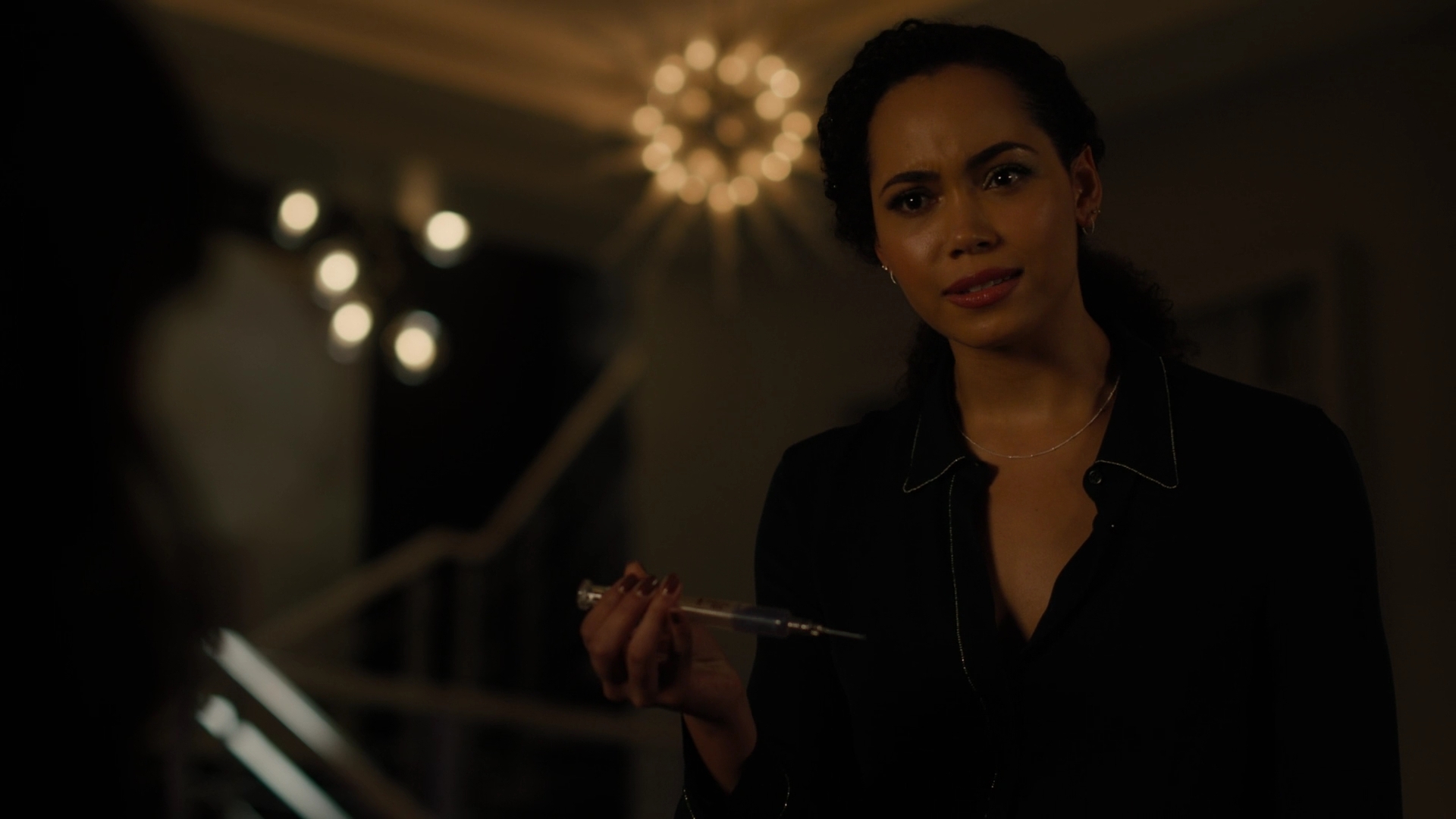 Charmed-Online-dot-nl_Charmed2x10CurseWords1221.jpg Charmed-Online-dot-nl_Charmed2x10CurseWords1221.jpg