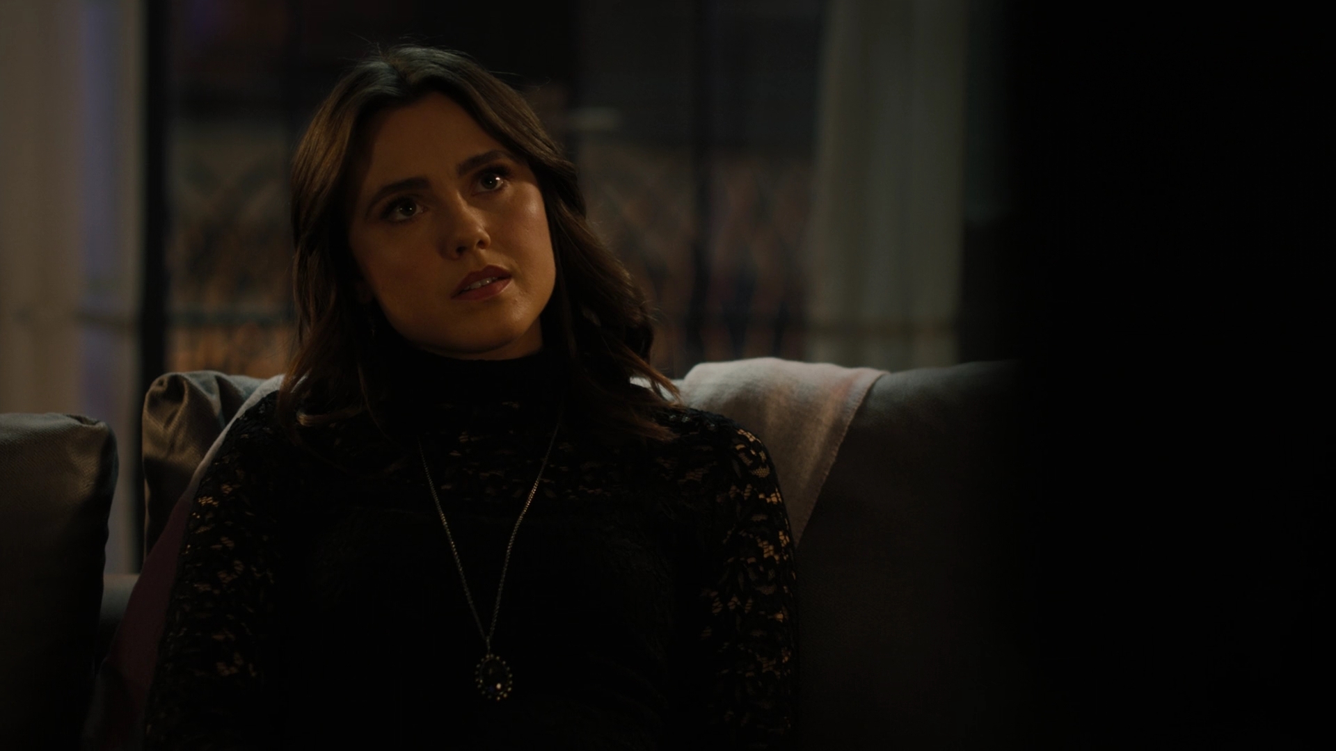 Charmed-Online-dot-nl_Charmed2x10CurseWords1222.jpg Charmed-Online-dot-nl_Charmed2x10CurseWords1222.jpg