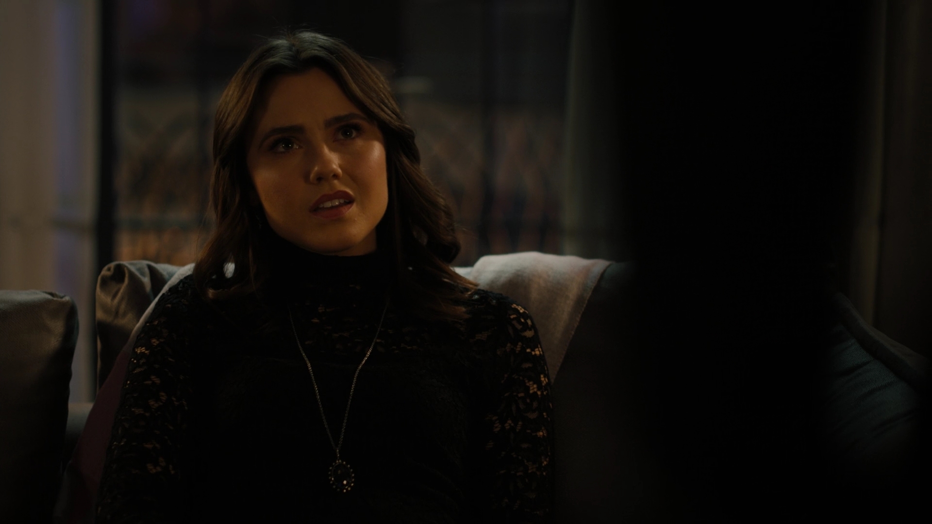 Charmed-Online-dot-nl_Charmed2x10CurseWords1241.jpg Charmed-Online-dot-nl_Charmed2x10CurseWords1241.jpg