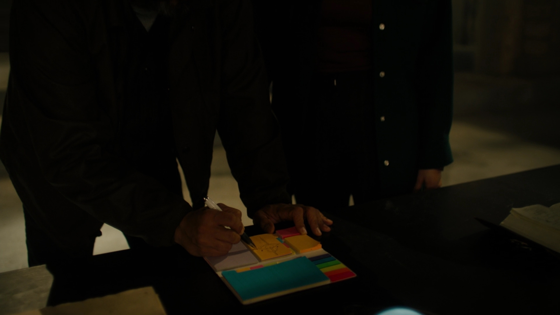 Charmed-Online-dot-nl_Charmed2x10CurseWords1516.jpg Charmed-Online-dot-nl_Charmed2x10CurseWords1516.jpg