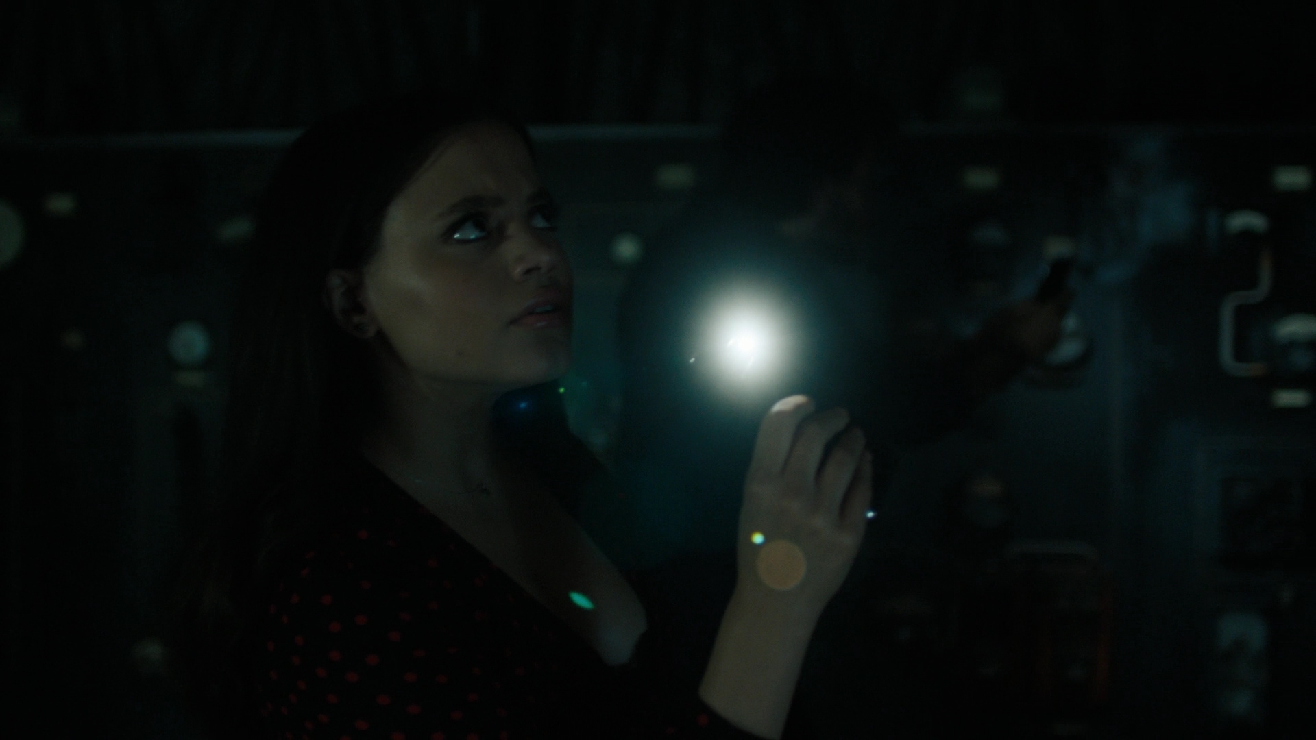 Charmed-Online-dot-nl_Charmed2x10CurseWords1712.jpg Charmed-Online-dot-nl_Charmed2x10CurseWords1712.jpg