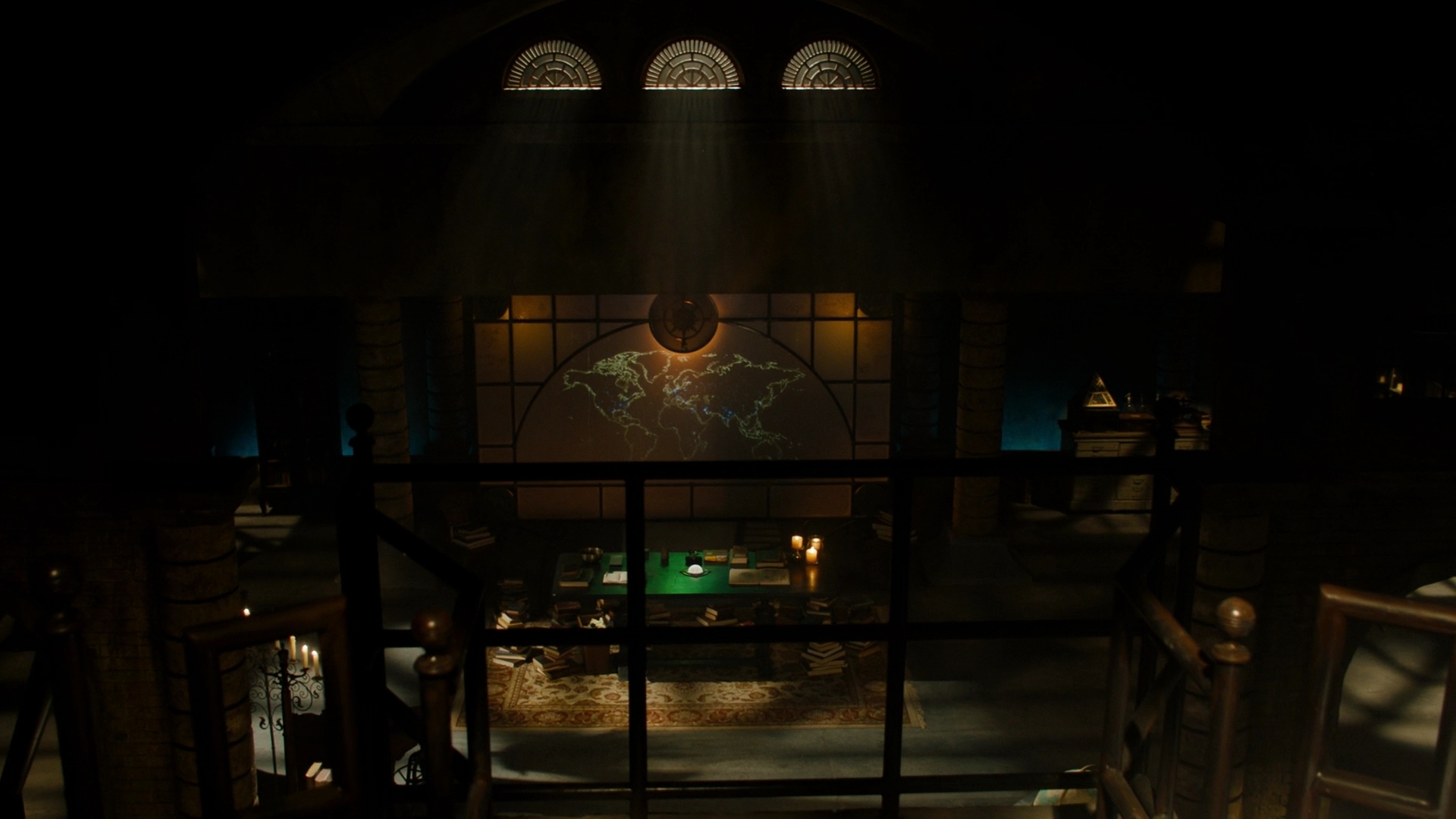 Charmed-Online-dot-nl_Charmed2x10CurseWords1737.jpg Charmed-Online-dot-nl_Charmed2x10CurseWords1737.jpg