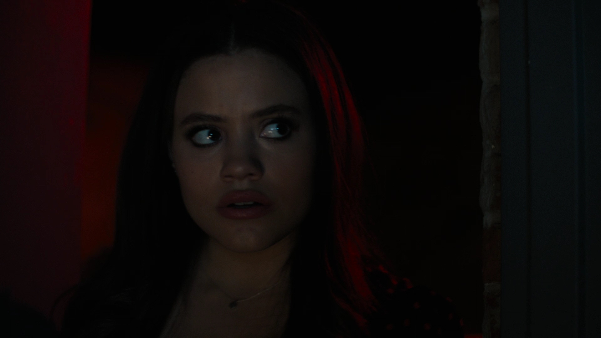 Charmed-Online-dot-nl_Charmed2x10CurseWords1850.jpg Charmed-Online-dot-nl_Charmed2x10CurseWords1850.jpg